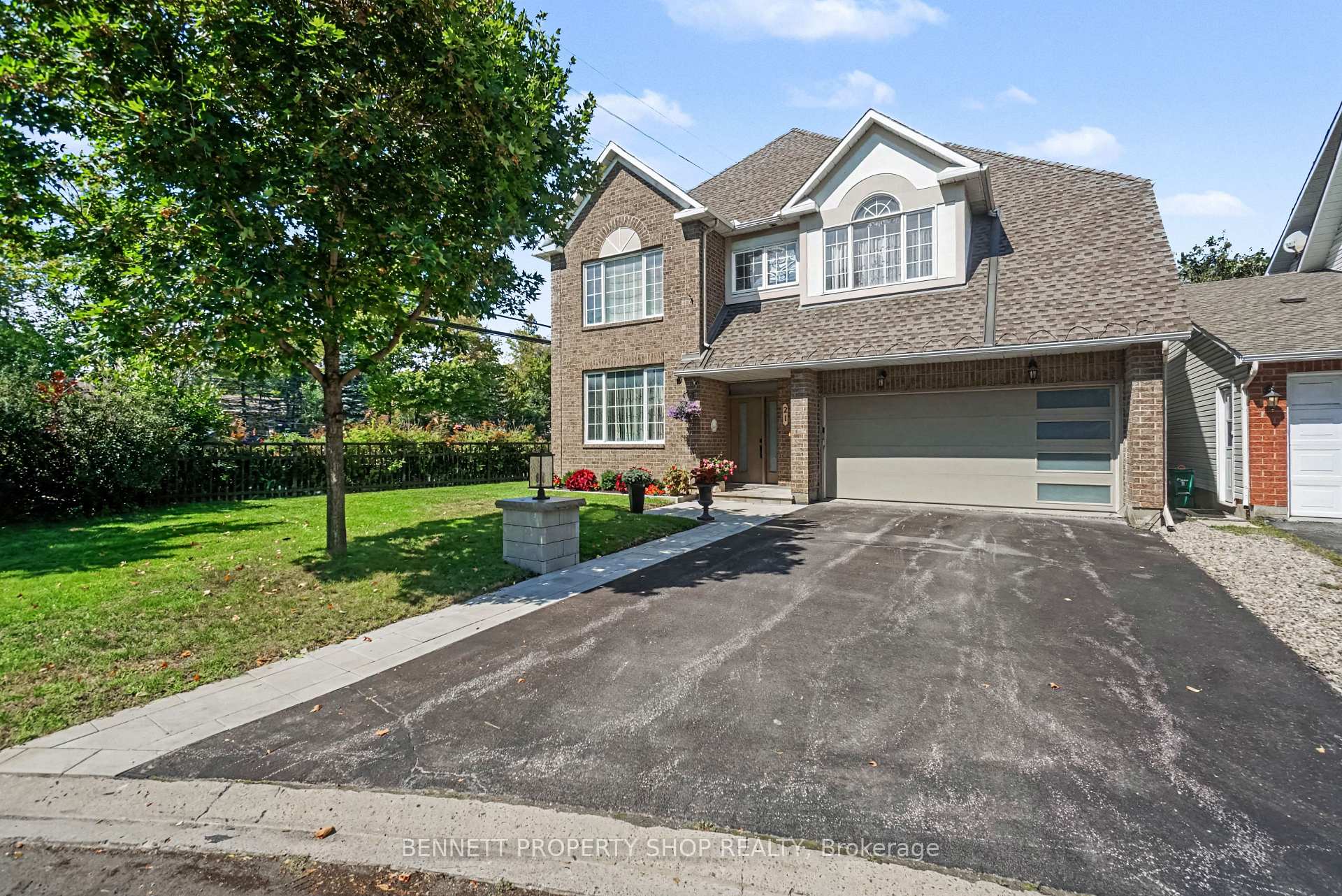 Photo of 21 Summerwind Crescent