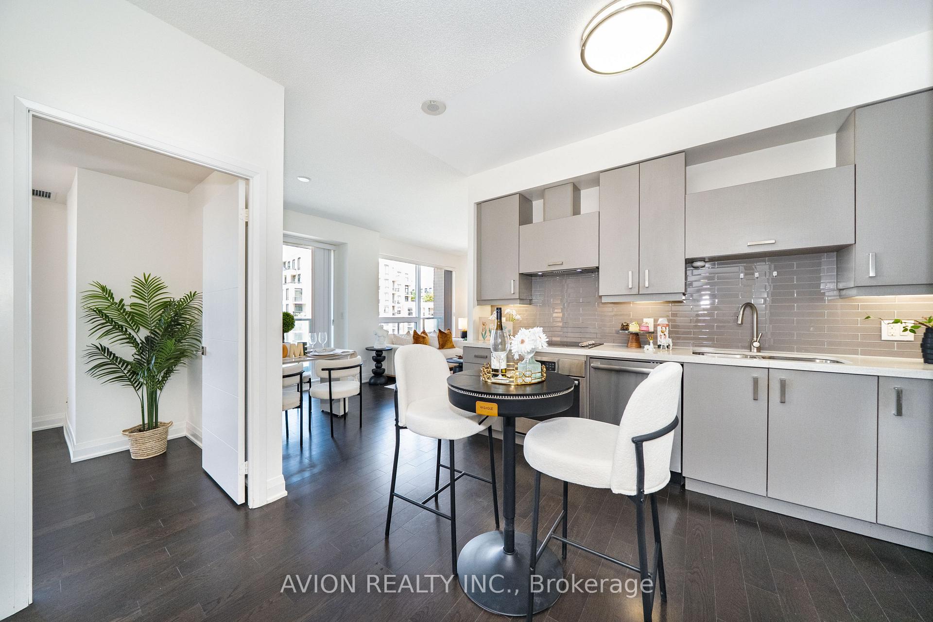 Photo 3 of 622 28 Uptown Drive, Markham, Unionville — HOMEH