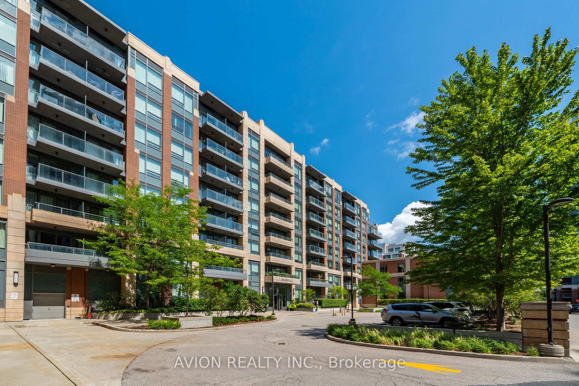 Photo 4 of 622 28 Uptown Drive, Markham, Unionville — HOMEH