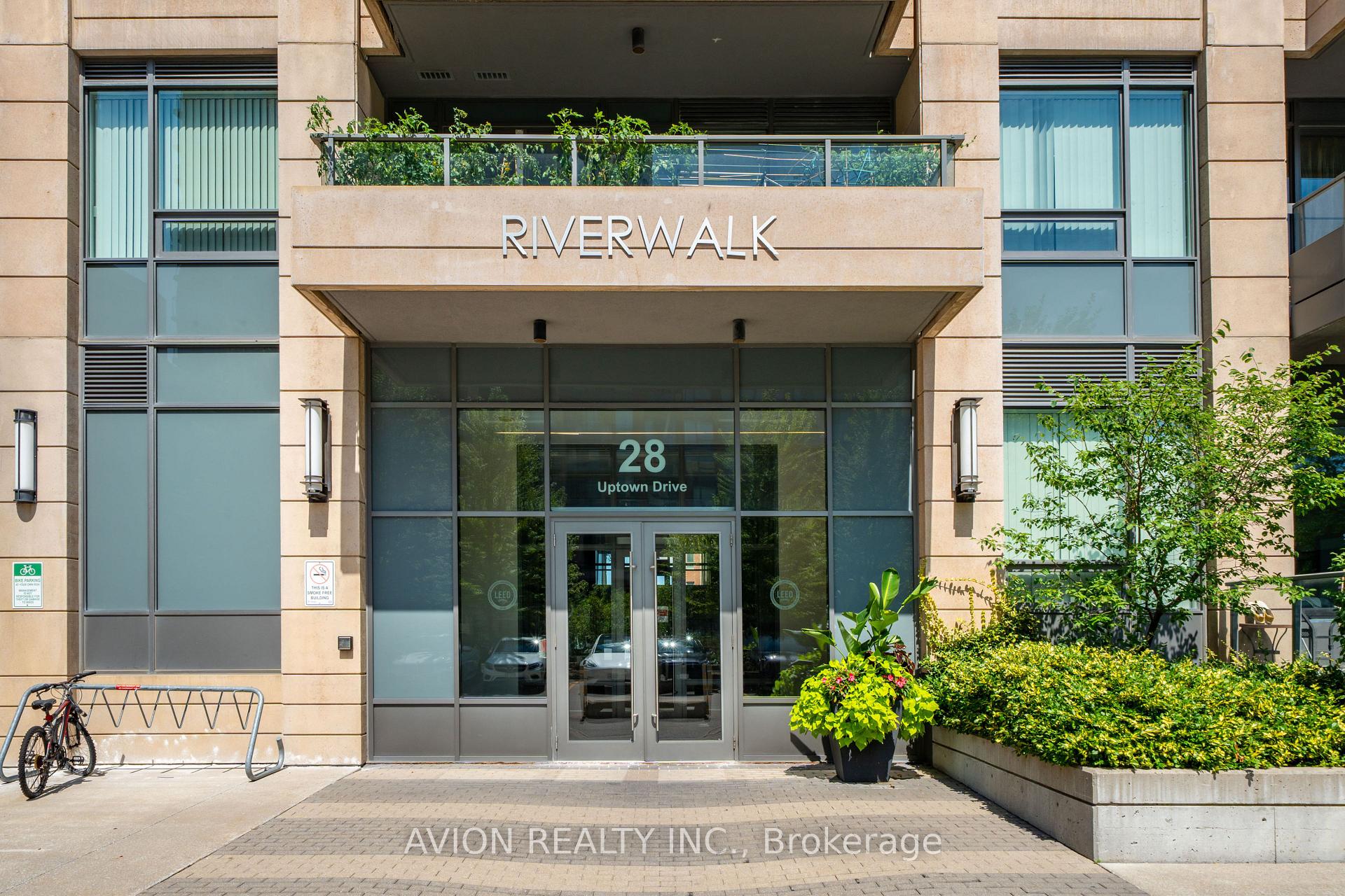 Photo 5 of 622 28 Uptown Drive, Markham, Unionville — HOMEH