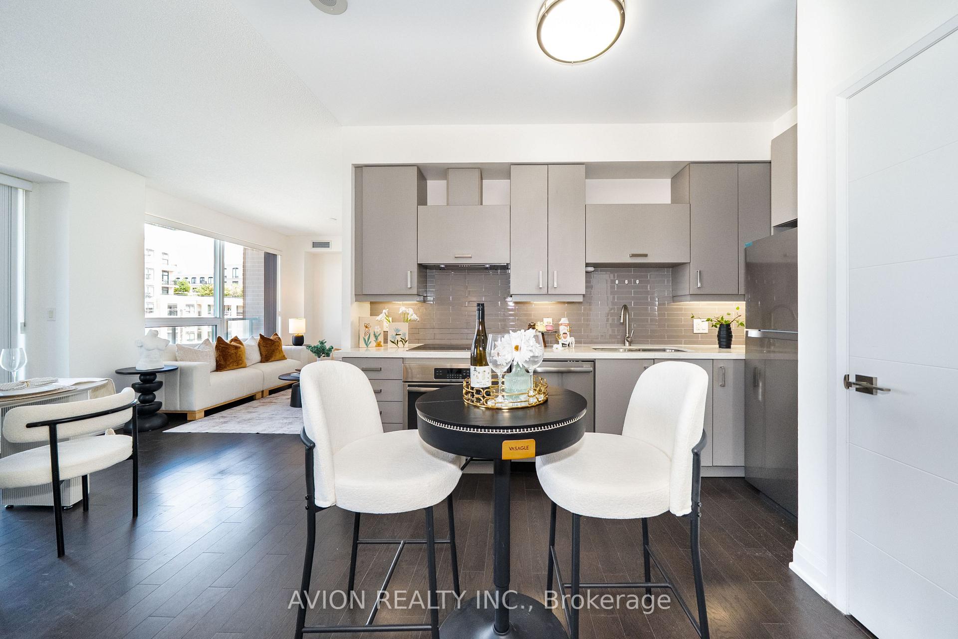 Photo 11 of 622 28 Uptown Drive, Markham, Unionville — HOMEH