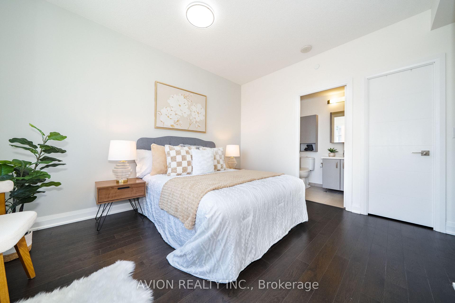 Photo 22 of 622 28 Uptown Drive, Markham, Unionville — HOMEH