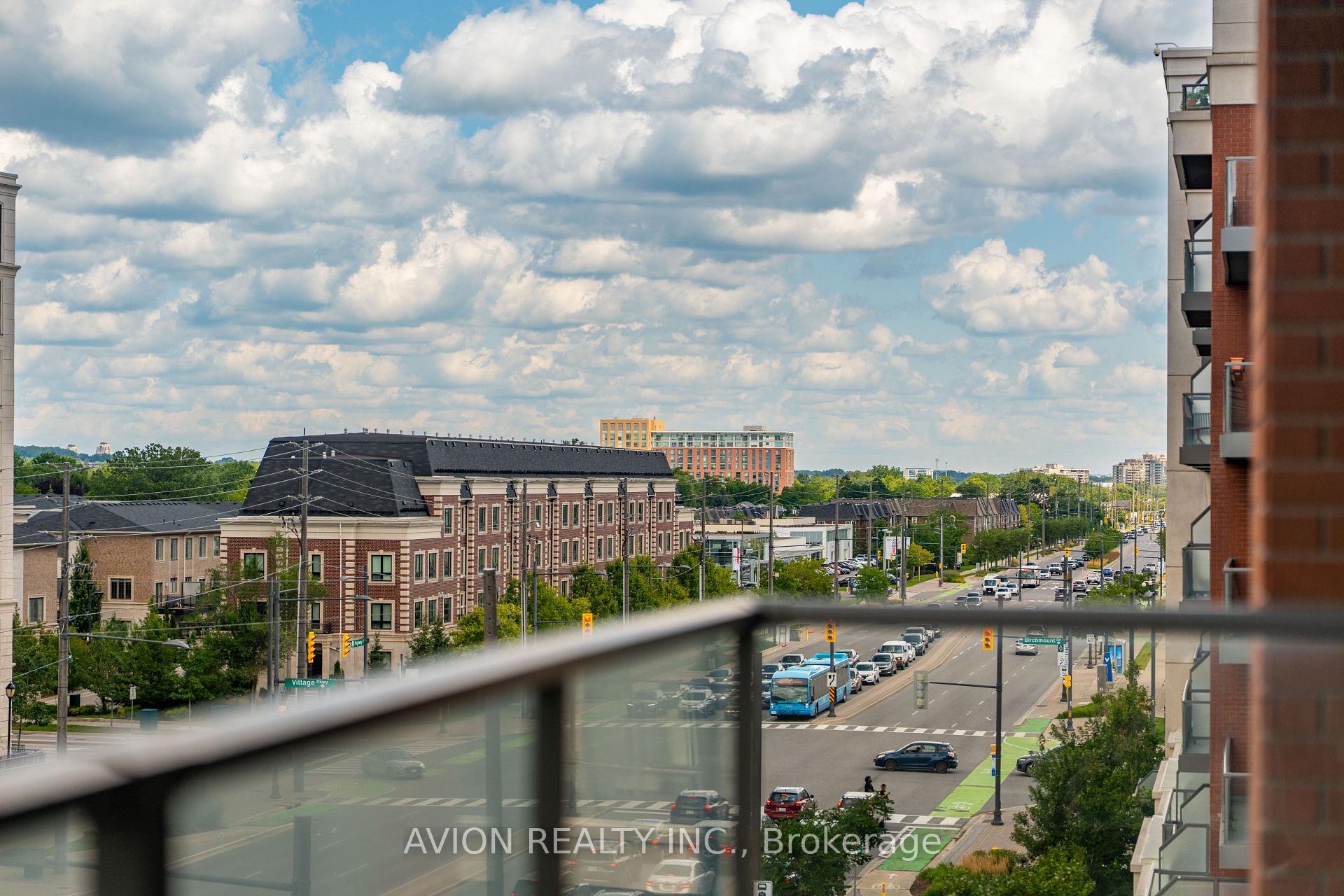 Photo 27 of 622 28 Uptown Drive, Markham, Unionville — HOMEH