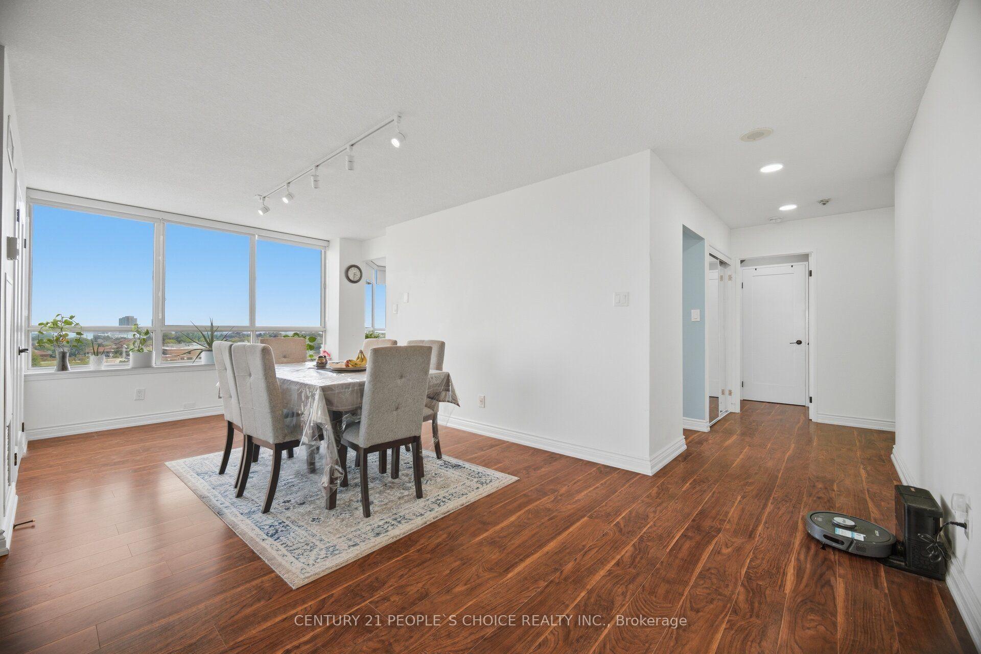 Photo 14 of Unit 703, 3605 Kariya Drive, Mississauga, City Centre — HOMEH