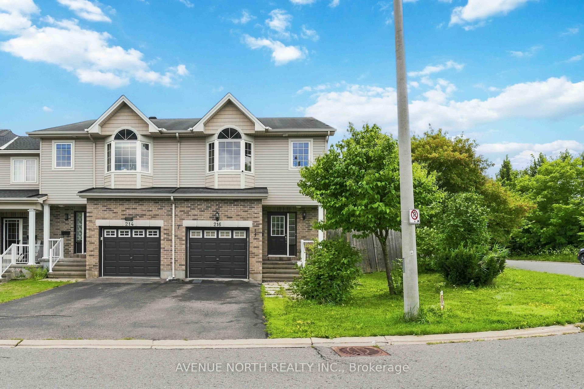 Photo 2 of 216 Cityview Crescent, Ottawa, Springridge/East Village — HOMEH
