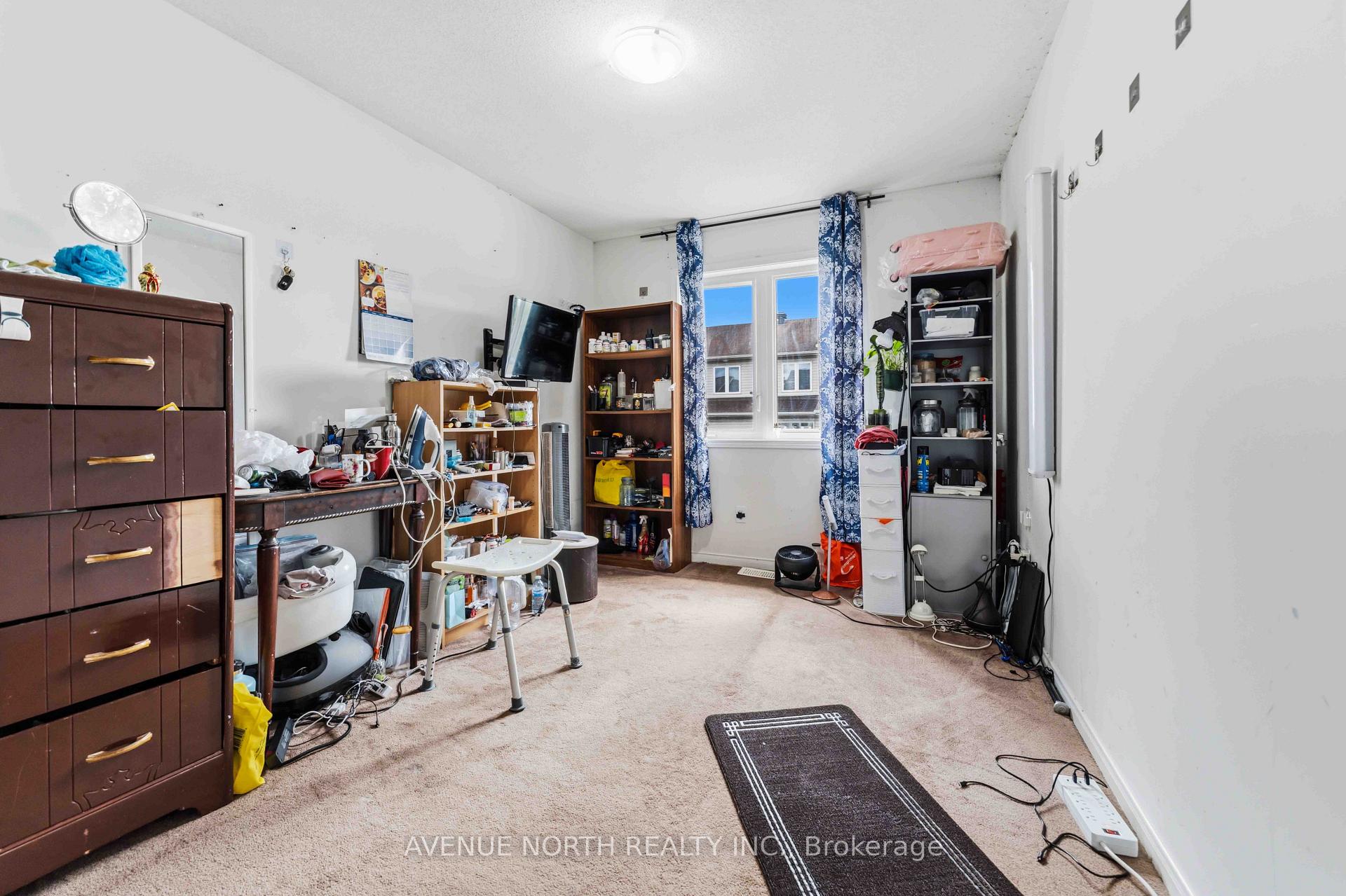 Photo 25 of 216 Cityview Crescent, Ottawa, Springridge/East Village — HOMEH