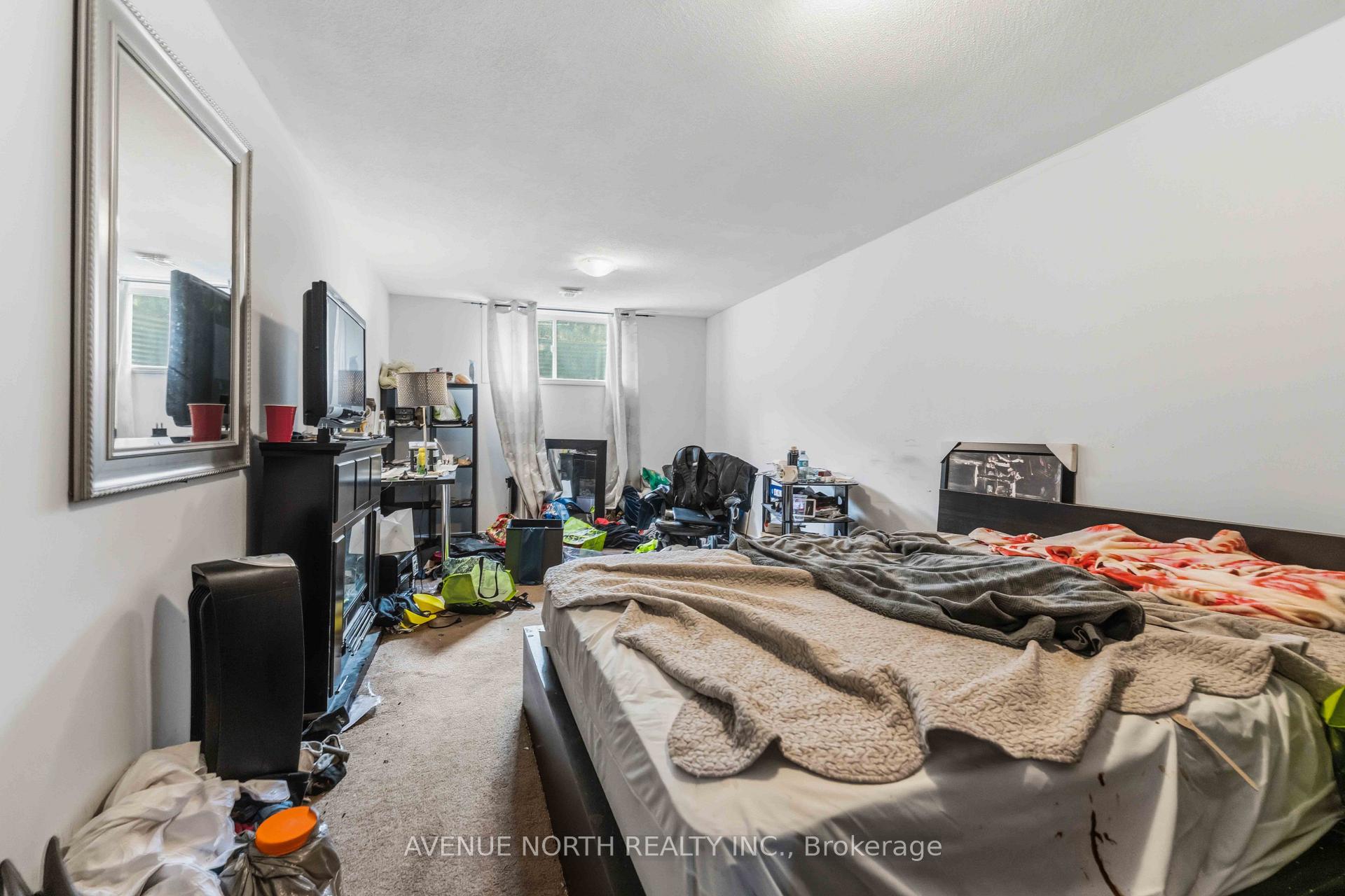 Photo 36 of 216 Cityview Crescent, Ottawa, Springridge/East Village — HOMEH