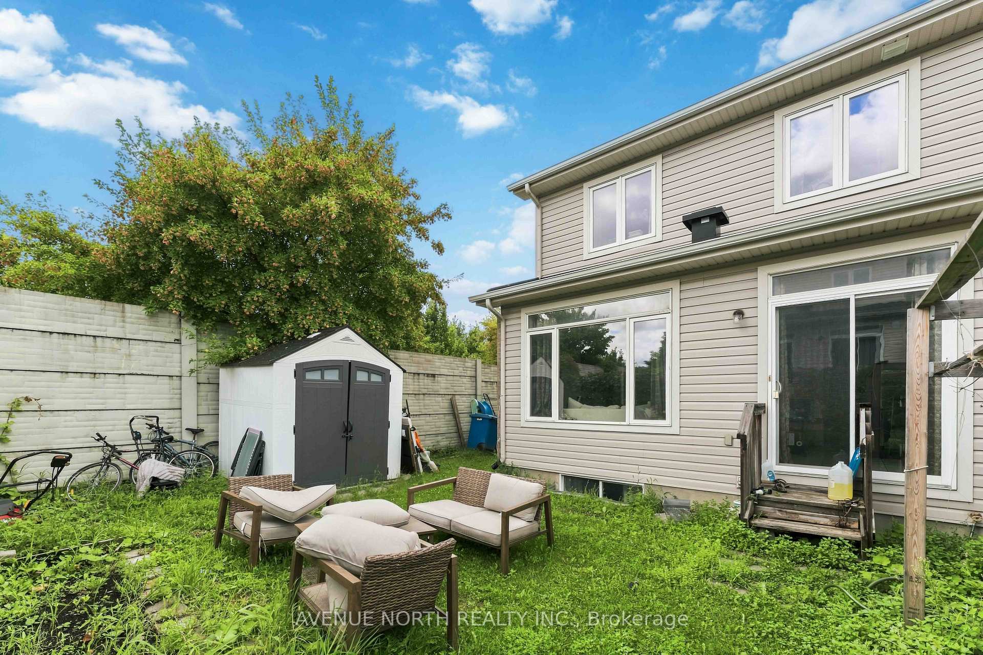 Photo 43 of 216 Cityview Crescent, Ottawa, Springridge/East Village — HOMEH
