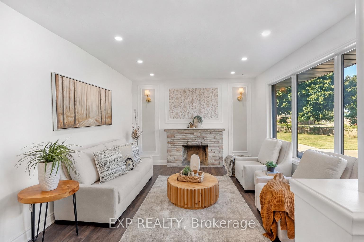 Photo 1 of Unit UPPER, 1235 Michael Street, London, East D — HOMEH