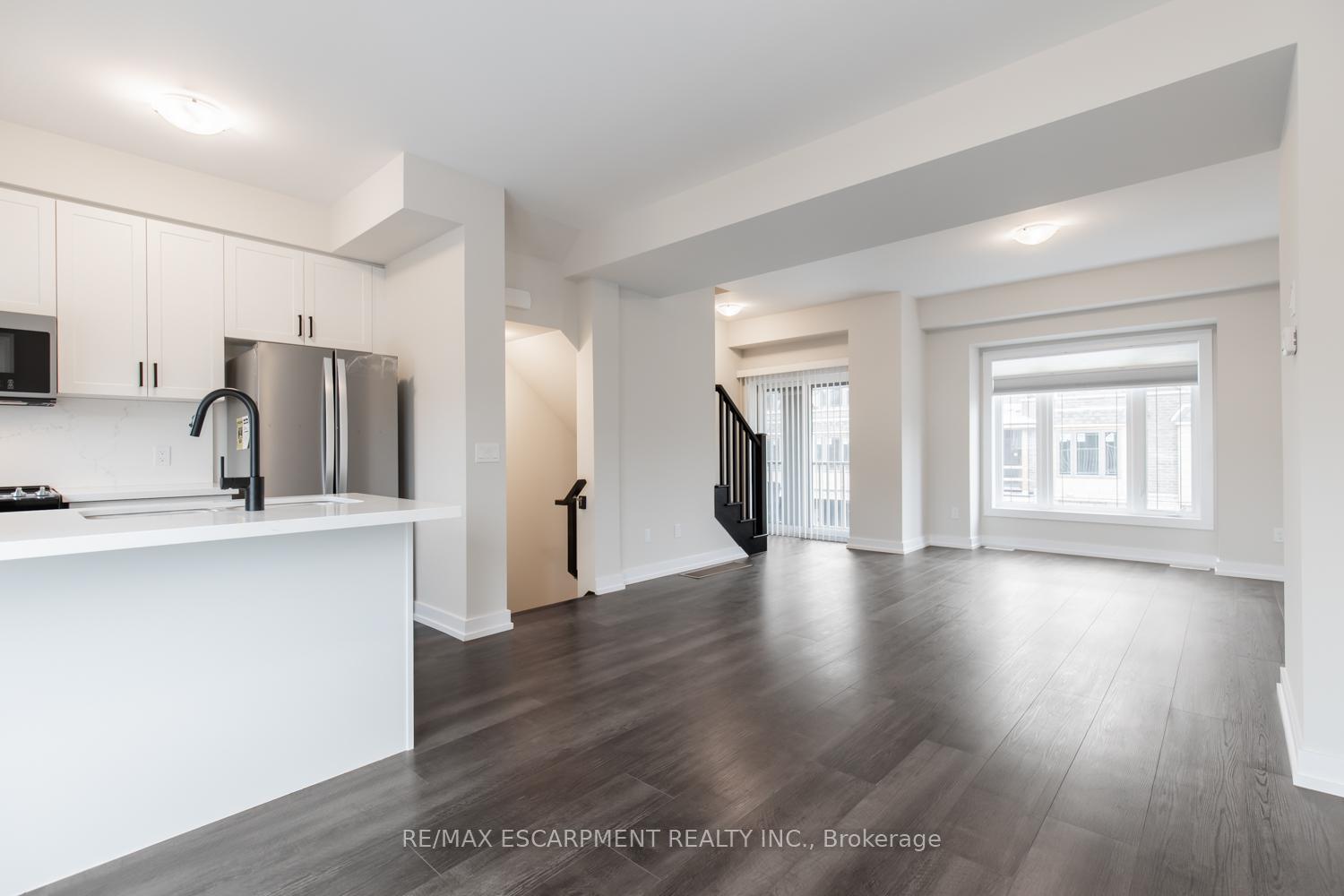 Photo 13 of Unit 47, 19 Picardy Drive, Hamilton, Stoney Creek Mountain — HOMEH