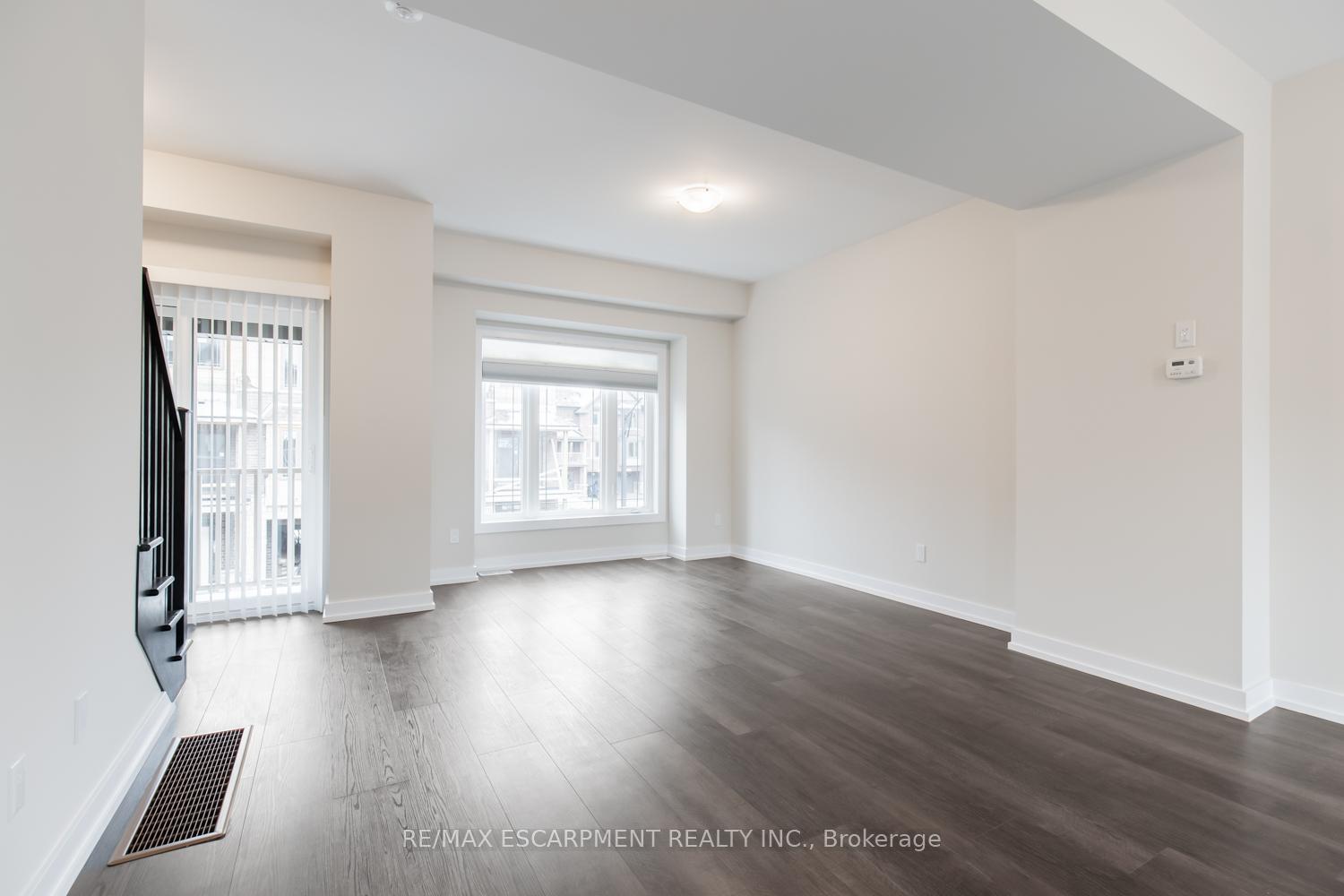 Photo 15 of Unit 47, 19 Picardy Drive, Hamilton, Stoney Creek Mountain — HOMEH