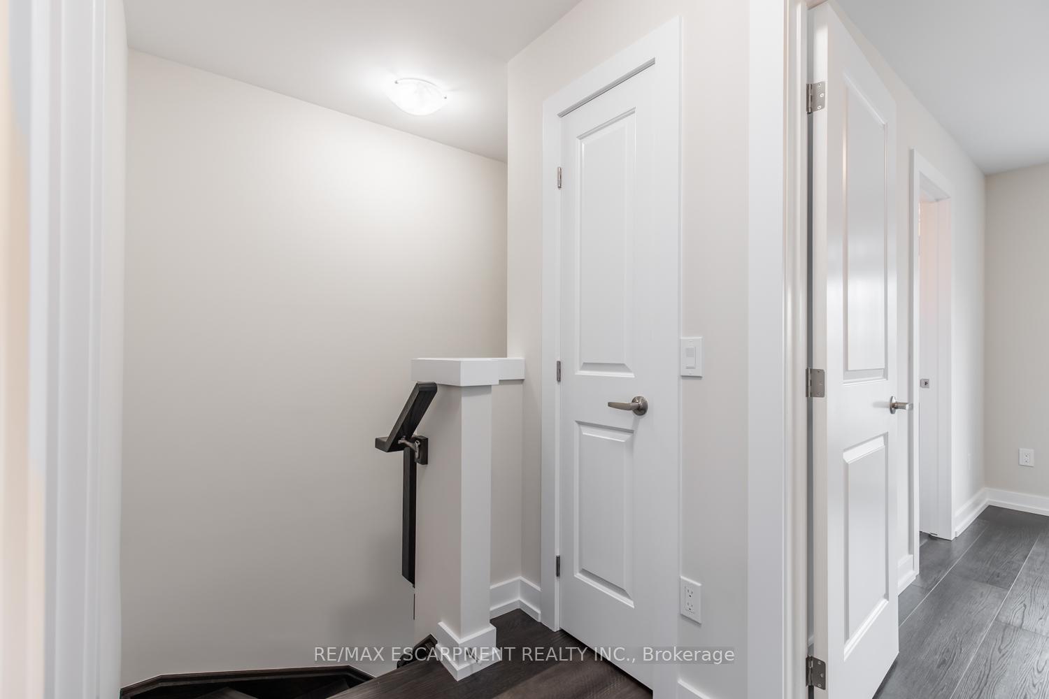 Photo 19 of Unit 47, 19 Picardy Drive, Hamilton, Stoney Creek Mountain — HOMEH