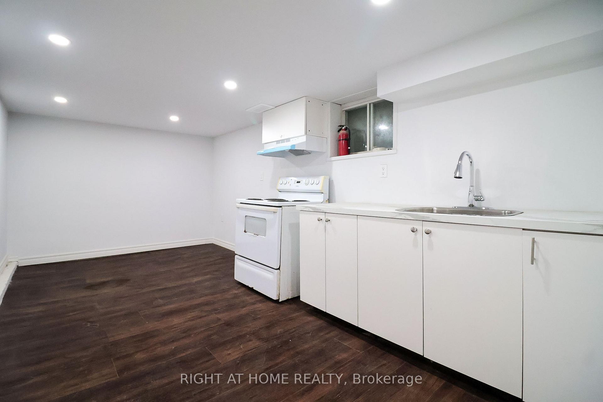Photo 19 of 1327 Commerce Street, Pickering, Bay Ridges — HOMEH
