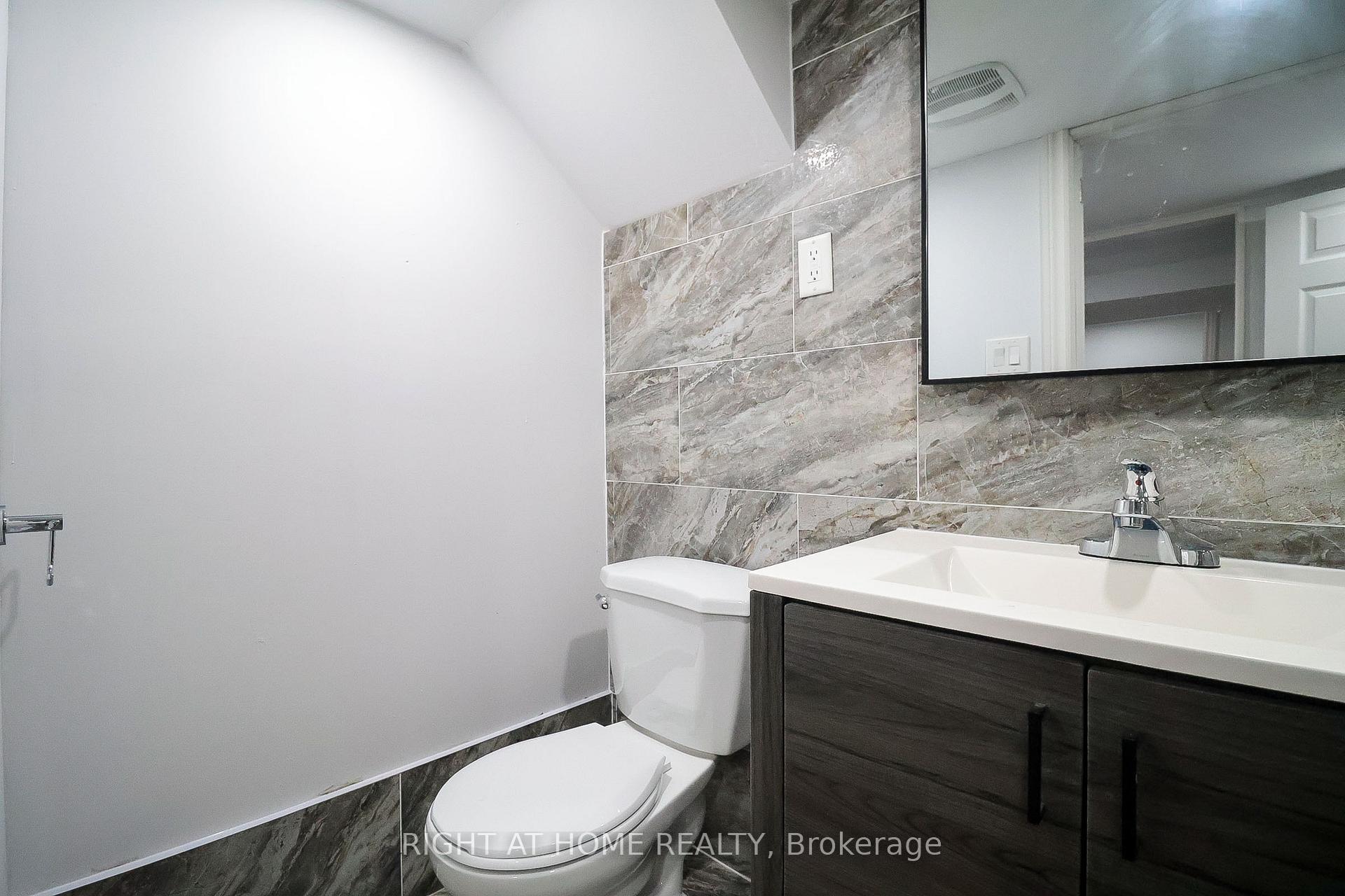 Photo 21 of 1327 Commerce Street, Pickering, Bay Ridges — HOMEH