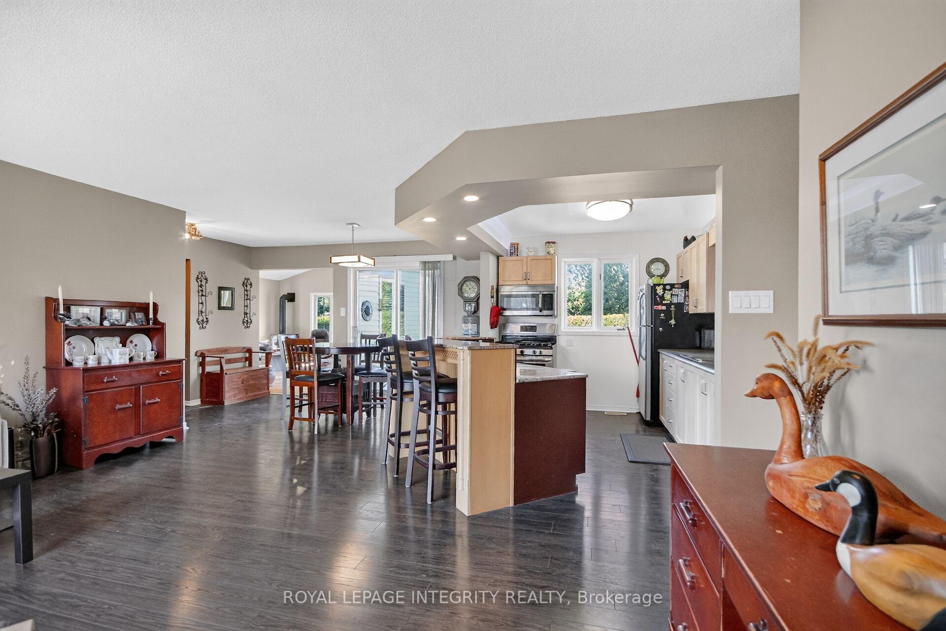 Photo 9 of 2913 Danbury Way, Ottawa, North Gower — HOMEH