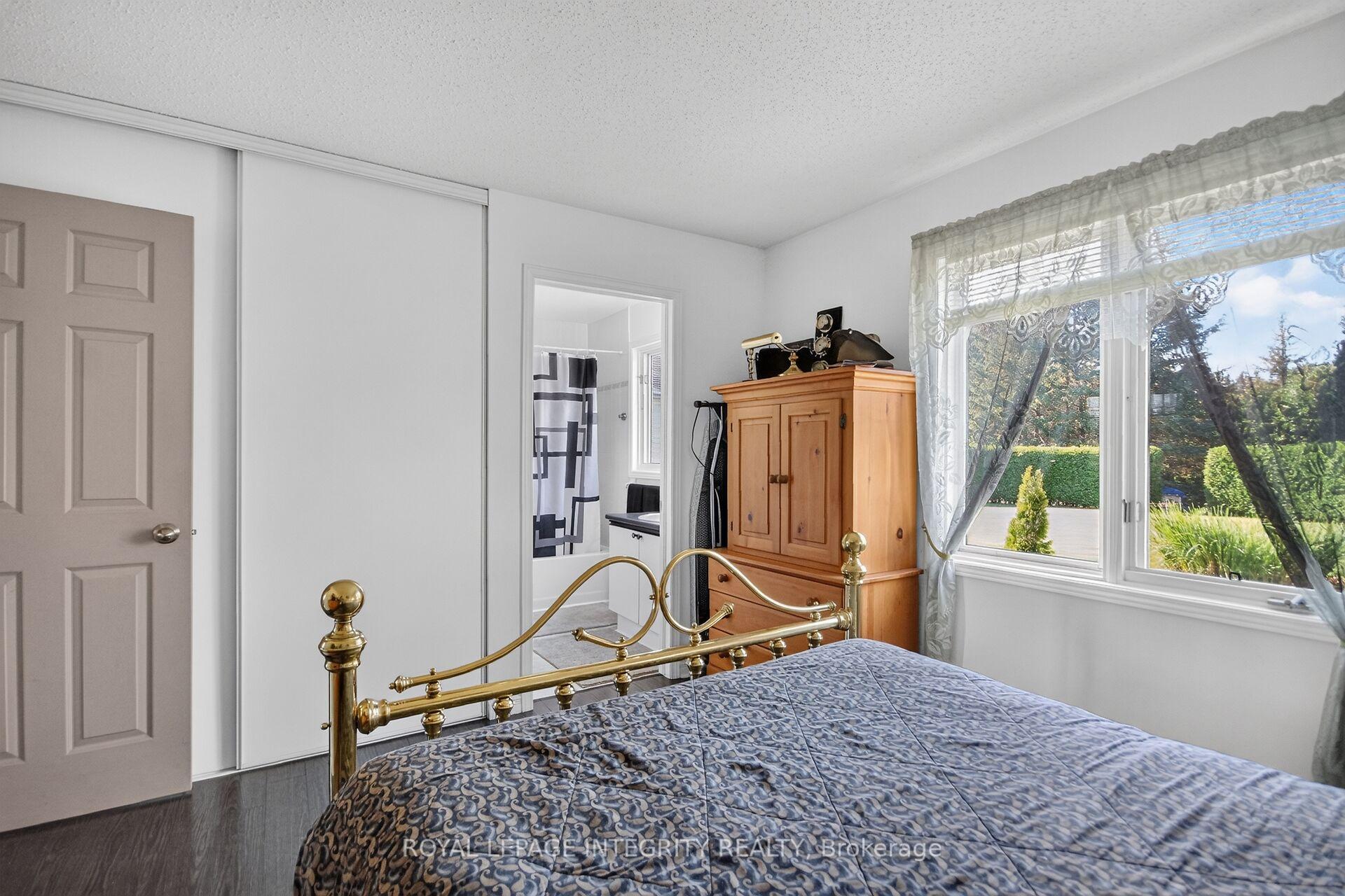 Photo 24 of 2913 Danbury Way, Ottawa, North Gower — HOMEH
