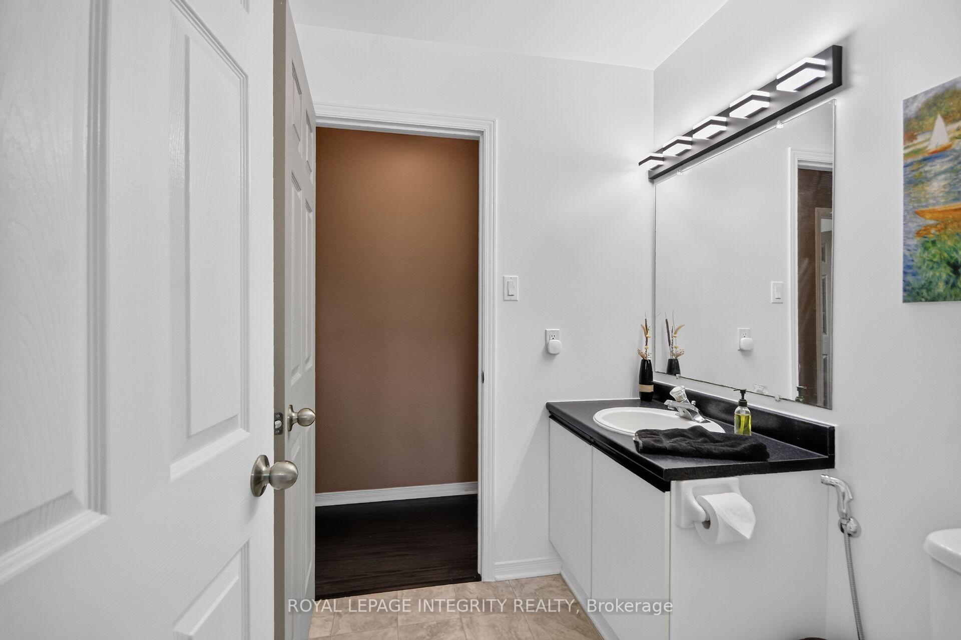 Photo 27 of 2913 Danbury Way, Ottawa, North Gower — HOMEH