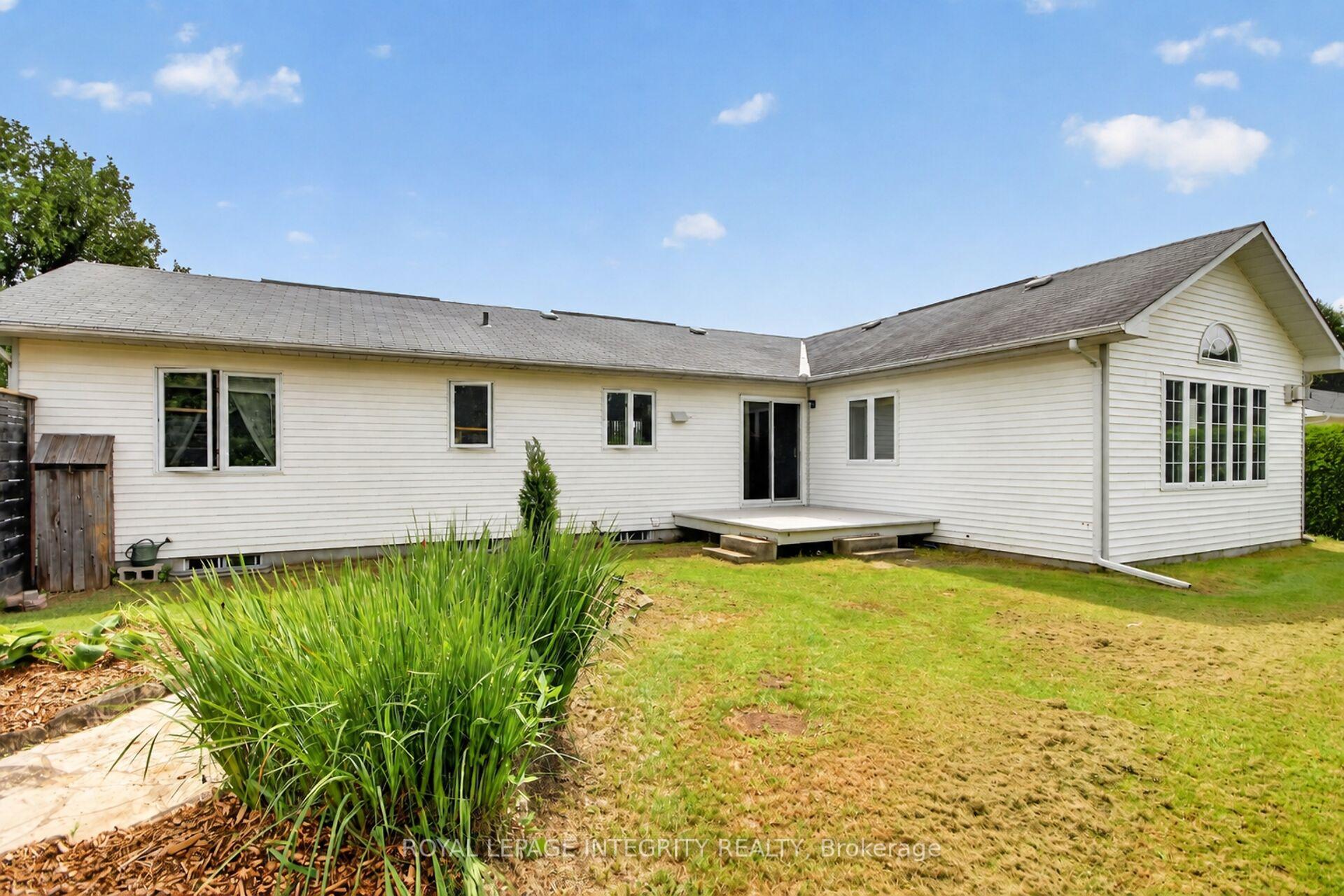 Photo 43 of 2913 Danbury Way, Ottawa, North Gower — HOMEH