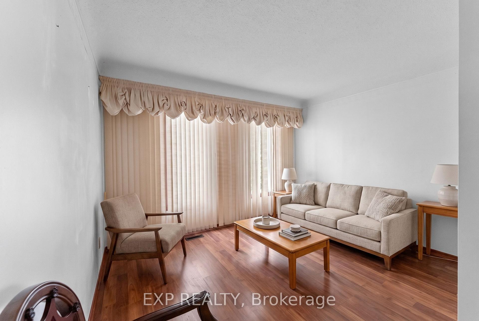 Photo 4 of 23 Classic Avenue, Welland, Lincoln/Crowland — HOMEH