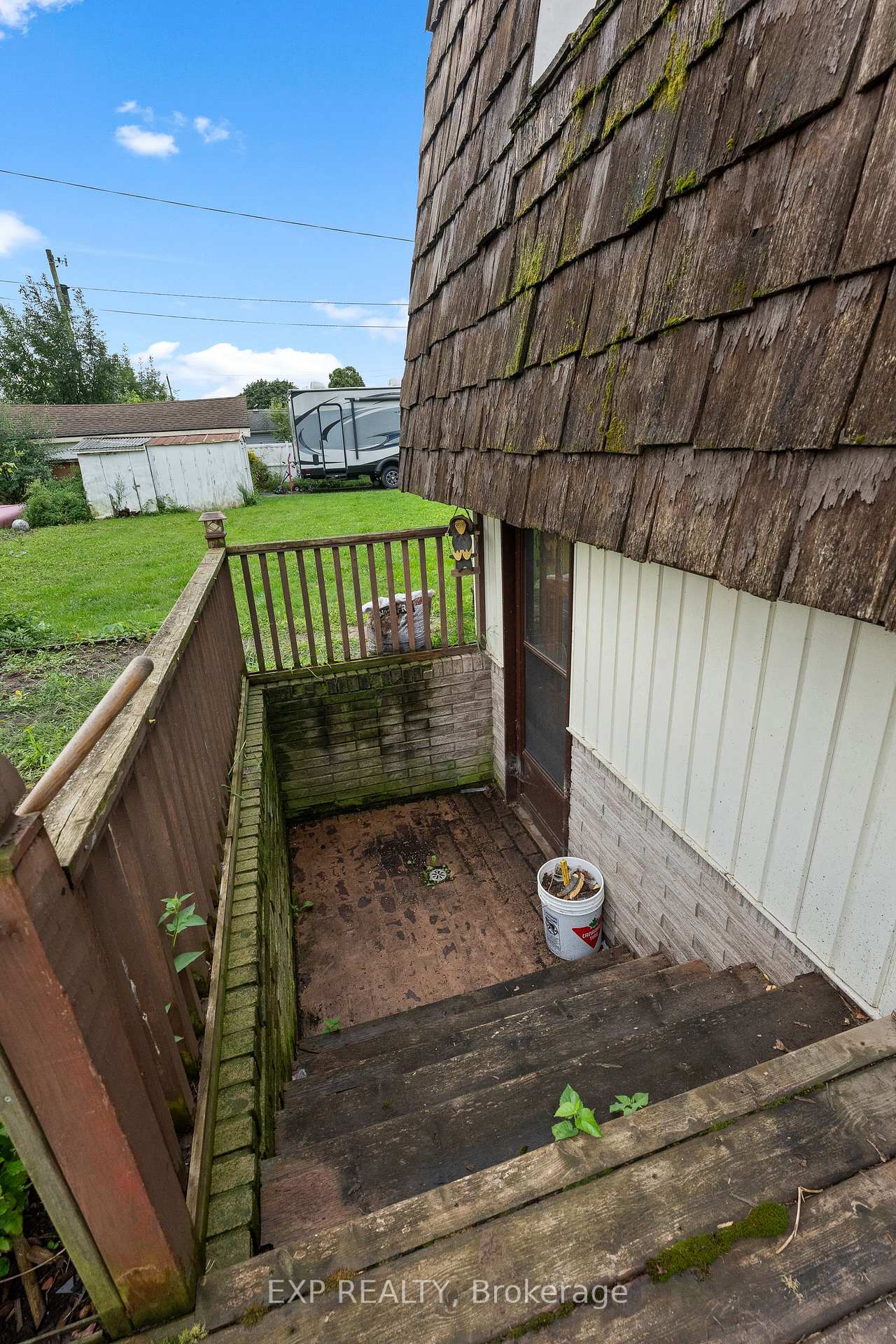 Photo 22 of 23 Classic Avenue, Welland, Lincoln/Crowland — HOMEH