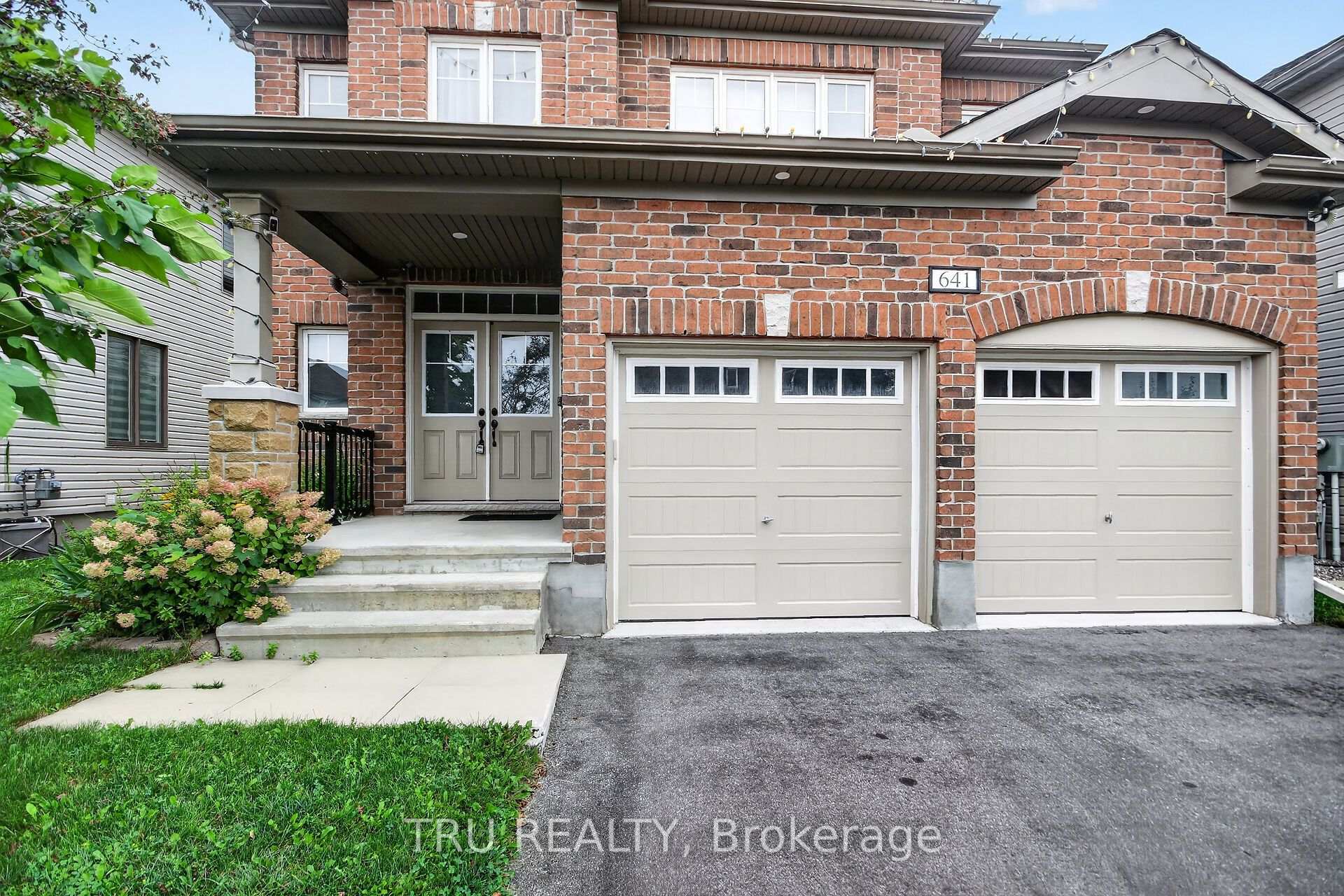 Photo 4 of 641 Parade Drive, Ottawa, Stittsville (South) — HOMEH