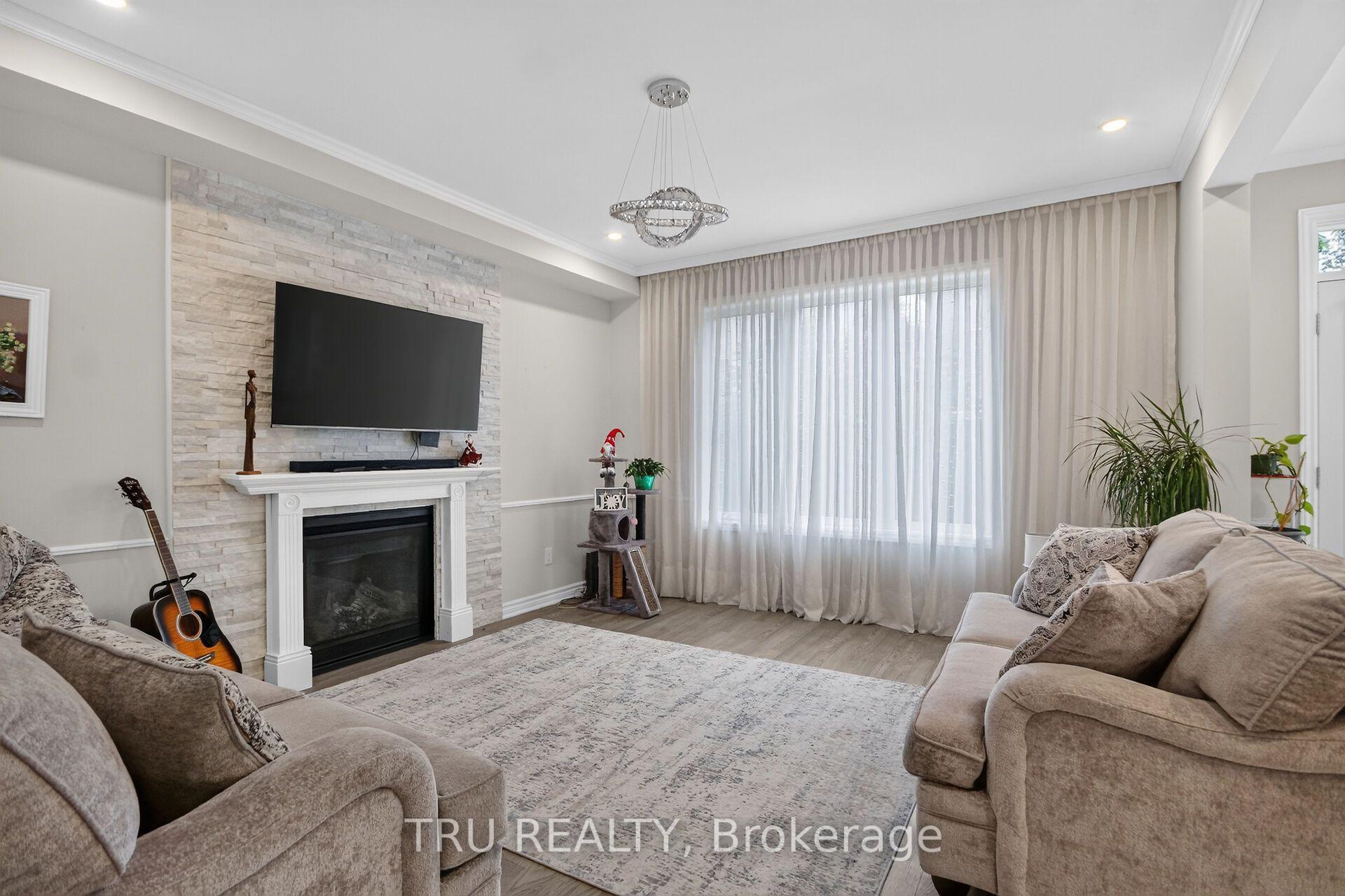 Photo 9 of 641 Parade Drive, Ottawa, Stittsville (South) — HOMEH