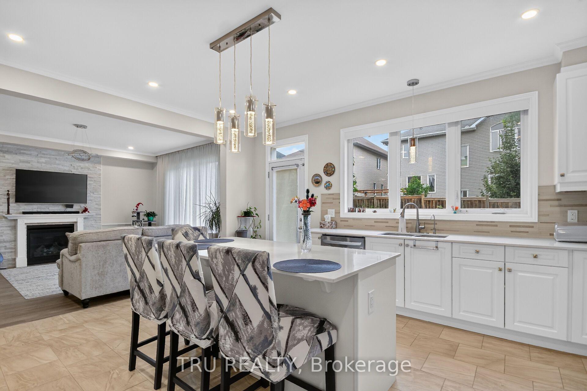 Photo 17 of 641 Parade Drive, Ottawa, Stittsville (South) — HOMEH