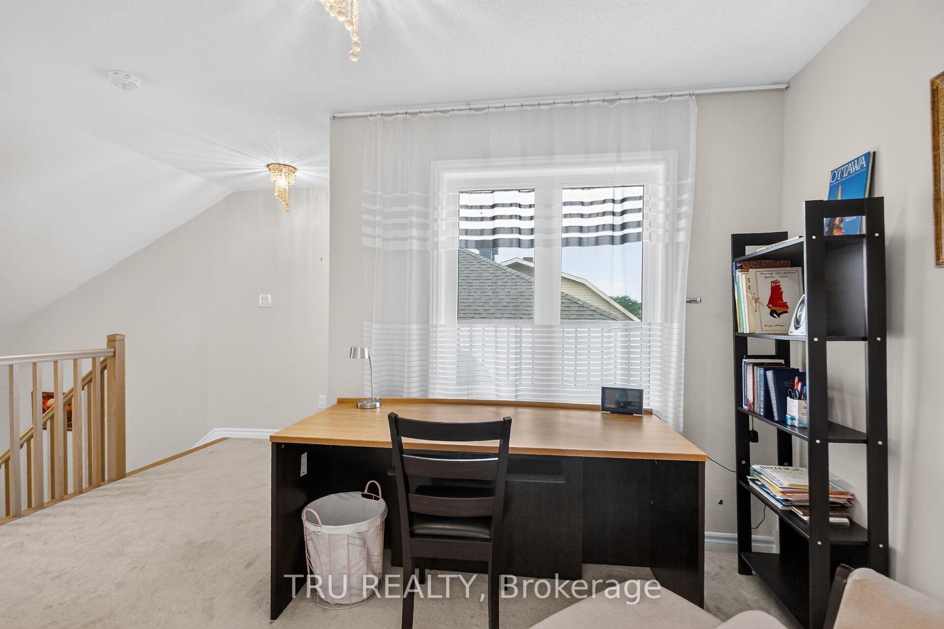 Photo 39 of 641 Parade Drive, Ottawa, Stittsville (South) — HOMEH
