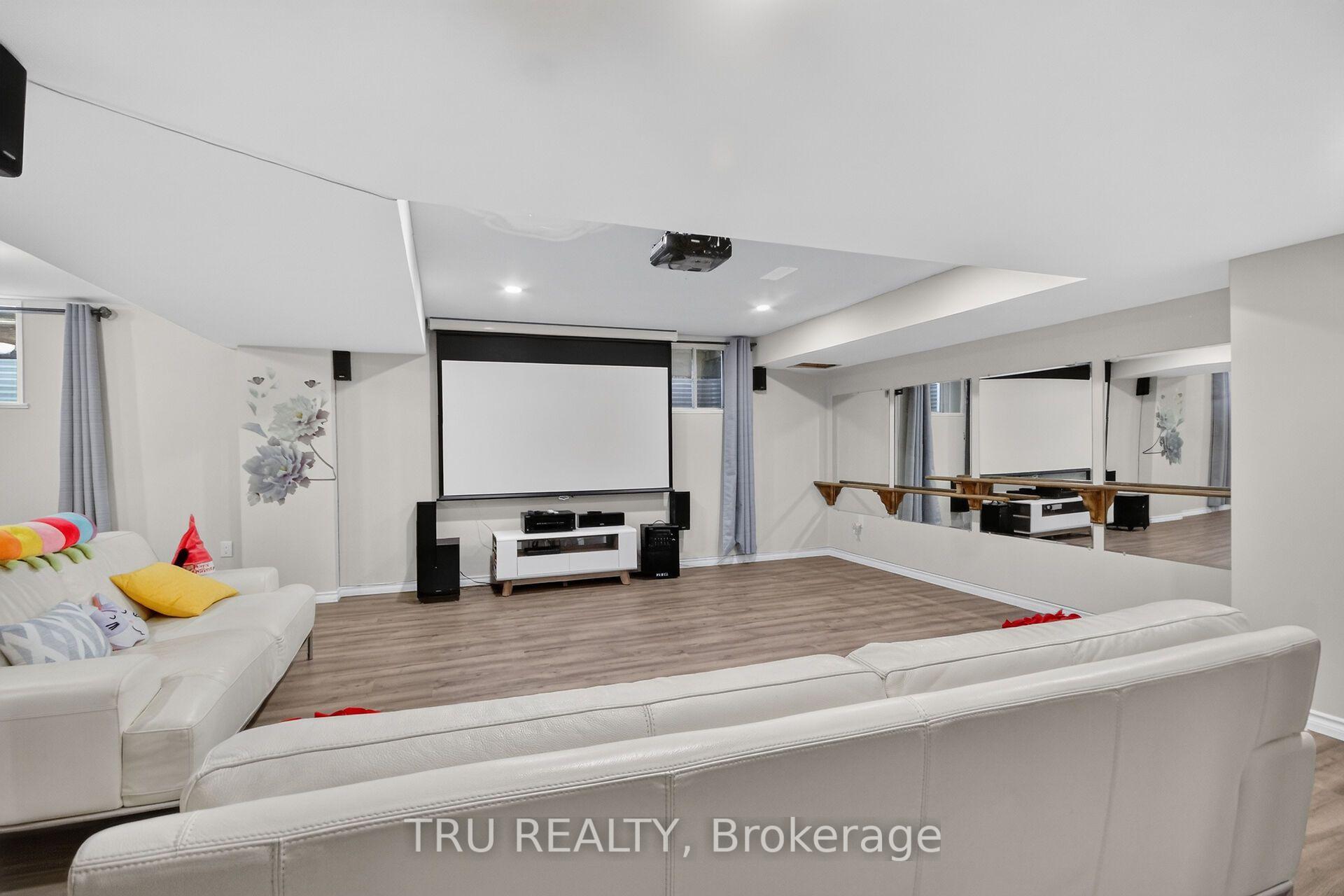 Photo 48 of 641 Parade Drive, Ottawa, Stittsville (South) — HOMEH