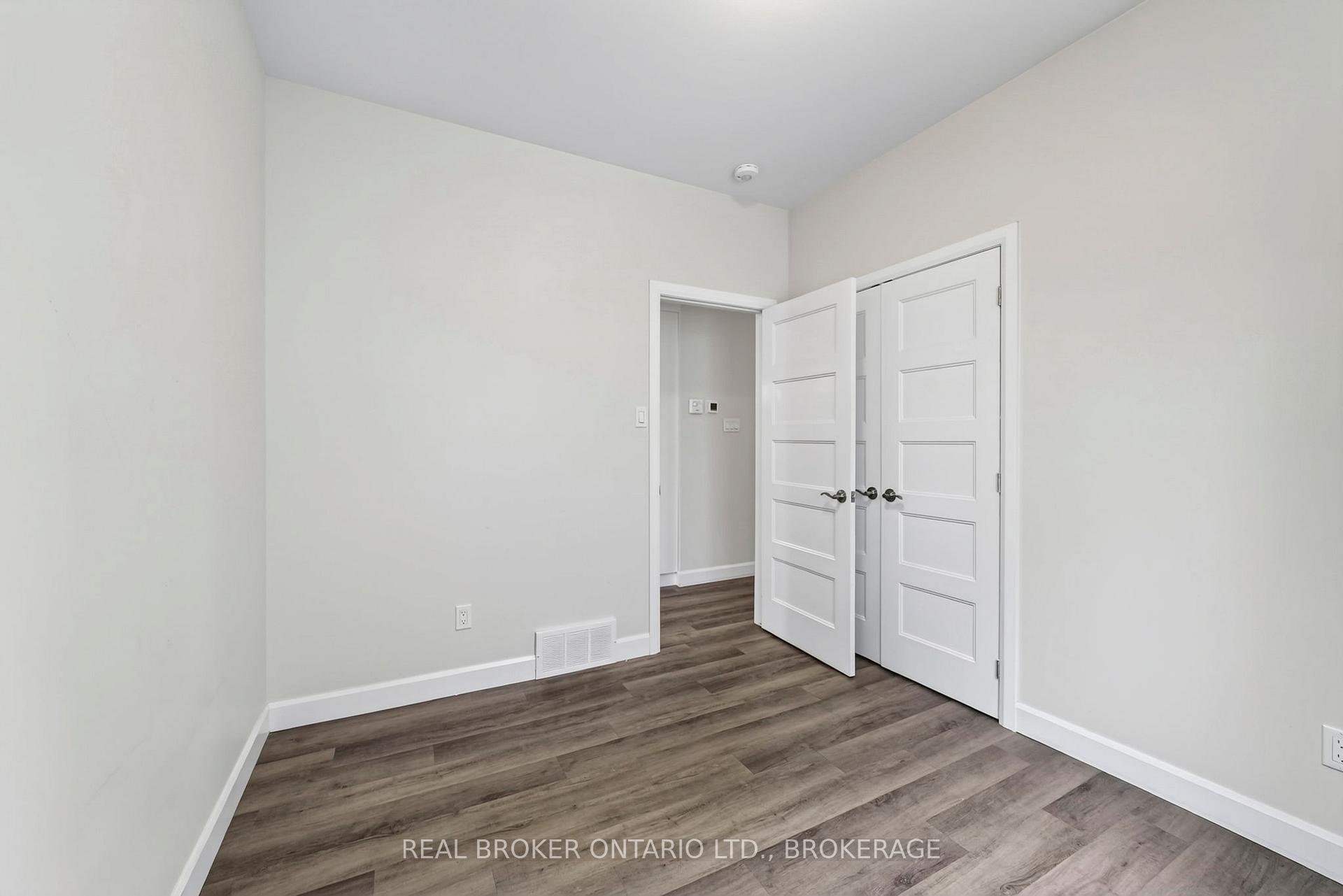 Photo 10 of 250 Lourdes Avenue, Cornwall, Cornwall — HOMEH