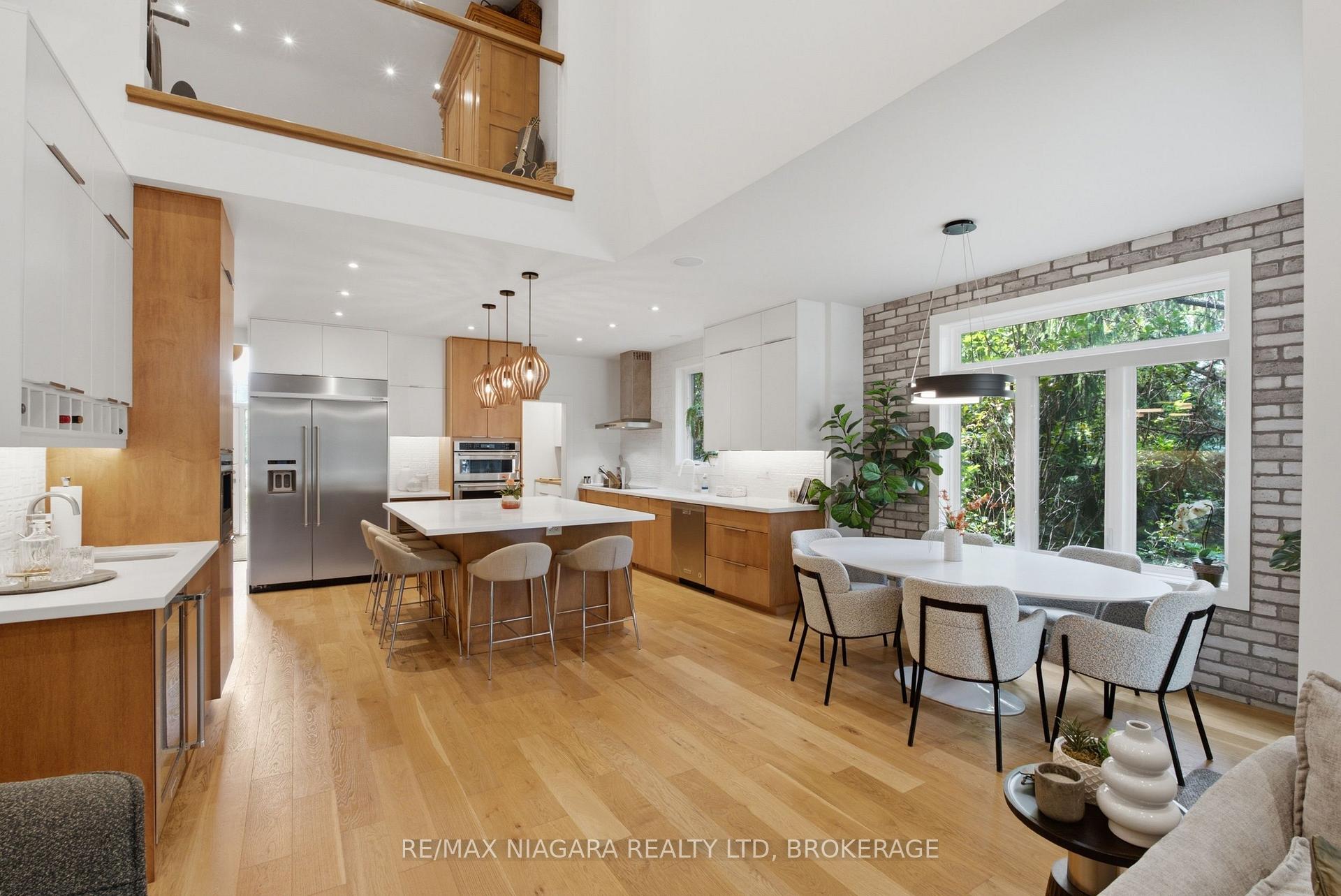 Photo 19 of Unit 8, 6 Tanner Circle, St. Catharines, Lakeshore — HOMEH