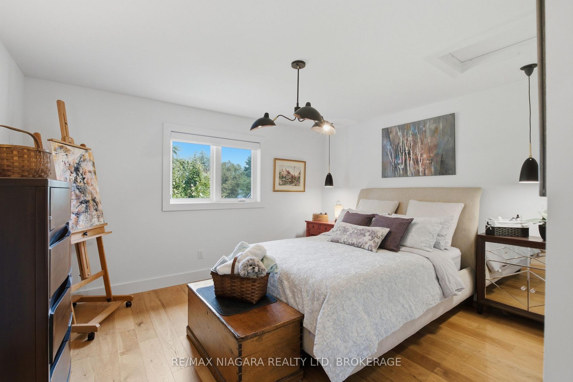 Photo 37 of Unit 8, 6 Tanner Circle, St. Catharines, Lakeshore — HOMEH