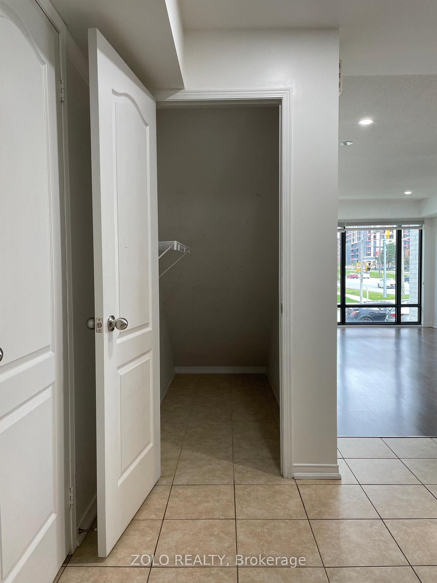 Photo 24 of Unit 418, 130 Widdicombe Hill Boulevard, Etobicoke, Willowridge-Martingrove-Richview — HOMEH