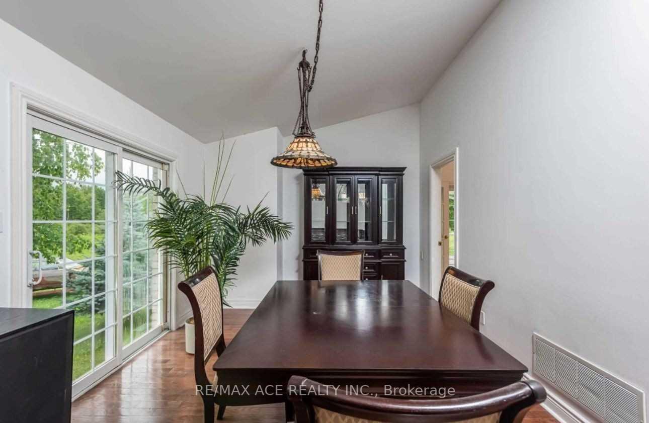 Photo 8 of 27234 Thorah Side Road, Brock, Beaverton — HOMEH