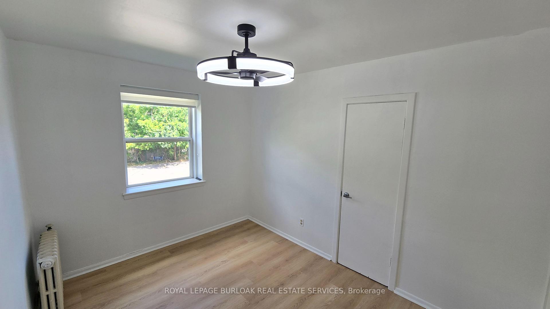 Photo 7 of Unit 6, 849 Brant Street, Burlington, Brant — HOMEH