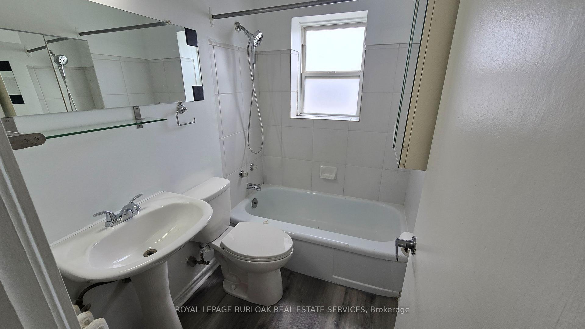 Photo 9 of Unit 6, 849 Brant Street, Burlington, Brant — HOMEH