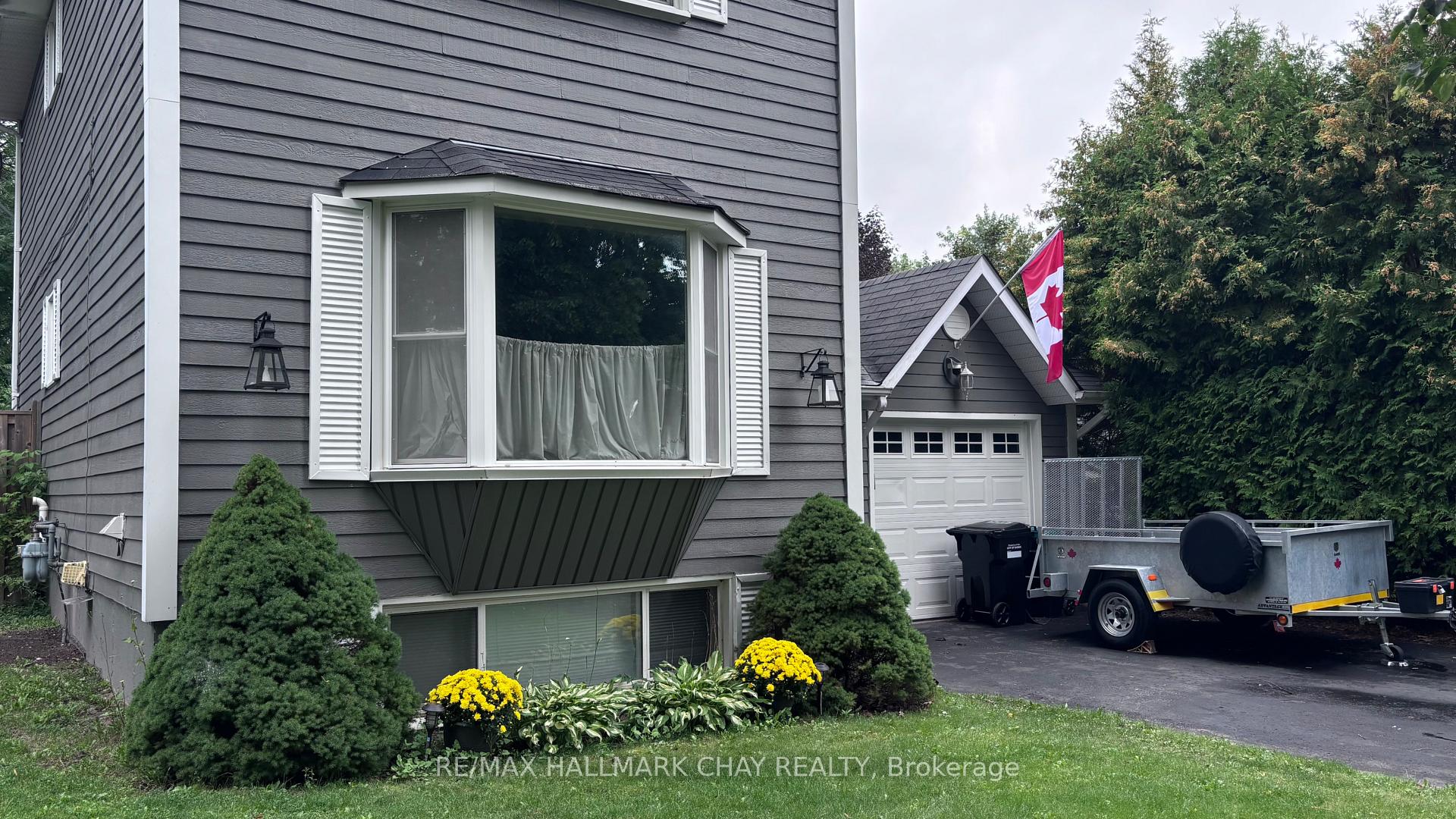 Photo 4 of 98 Elizabeth Street, Barrie, Ardagh — HOMEH