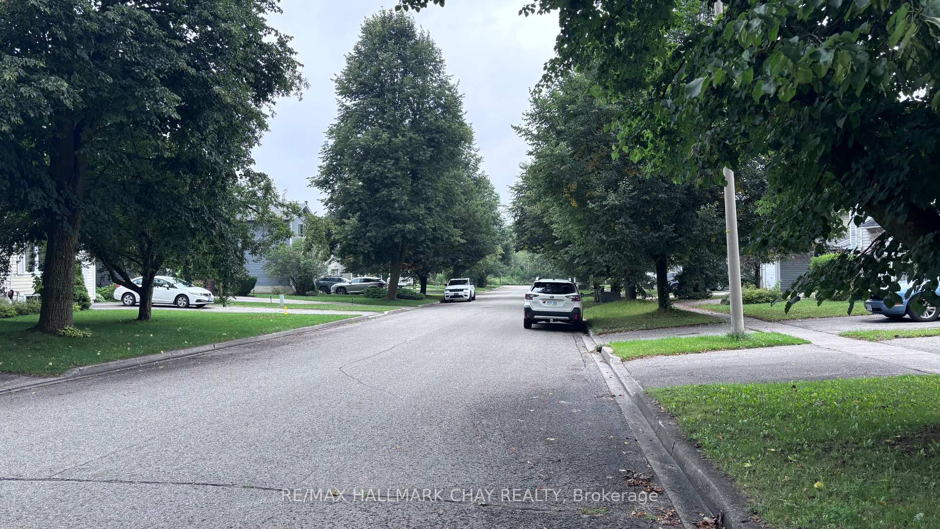 Photo 5 of 98 Elizabeth Street, Barrie, Ardagh — HOMEH
