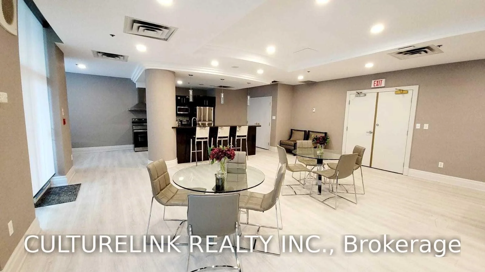 Photo 19 of Unit Ph 5, 39 Oneida Crescent, Richmond Hill, Langstaff — HOMEH