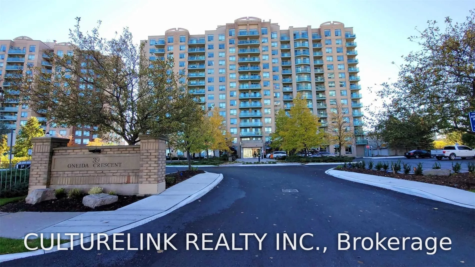 Photo 27 of Unit Ph 5, 39 Oneida Crescent, Richmond Hill, Langstaff — HOMEH