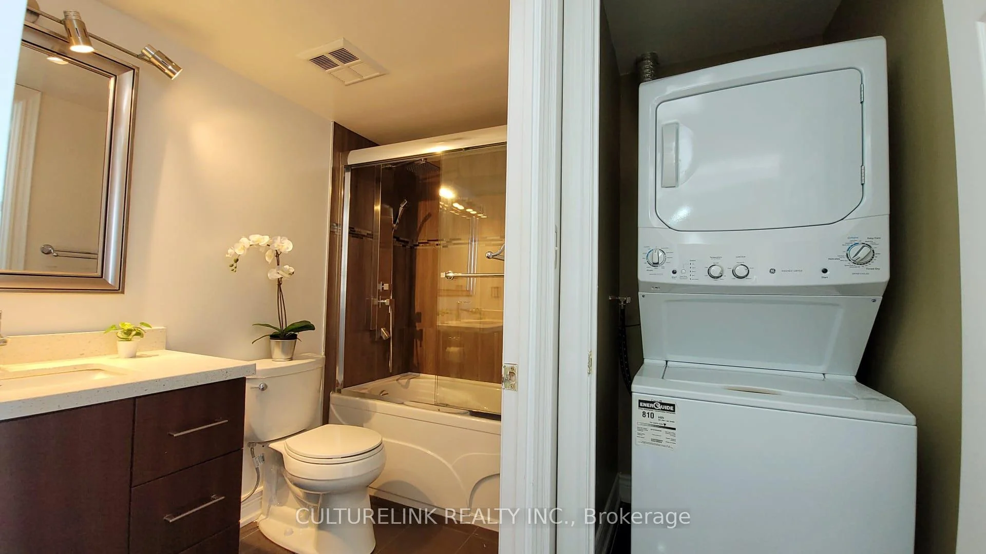 Photo 49 of Unit Ph 5, 39 Oneida Crescent, Richmond Hill, Langstaff — HOMEH