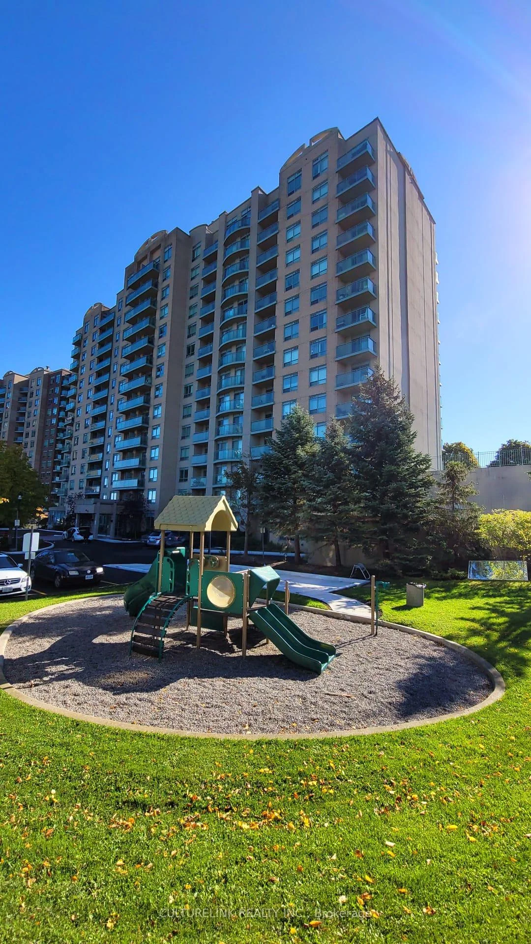 Photo 85 of Unit Ph 5, 39 Oneida Crescent, Richmond Hill, Langstaff — HOMEH