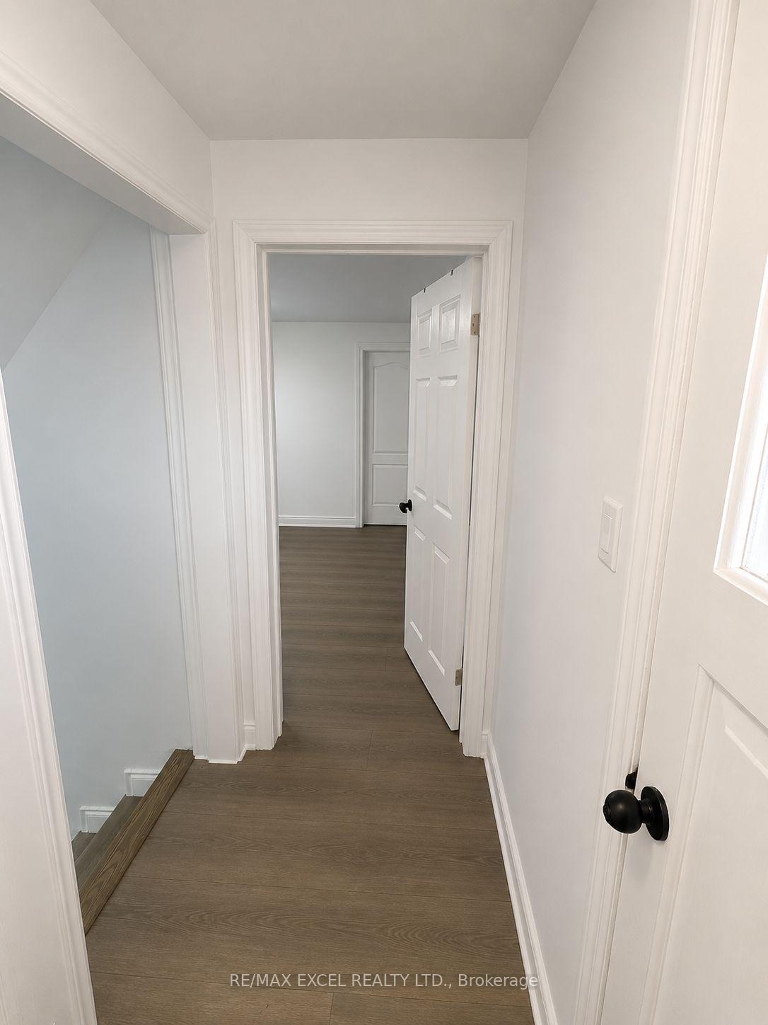 Photo 5 of Unit Bsmt, 3882 Midhurst Lane, Mississauga, Rathwood — HOMEH