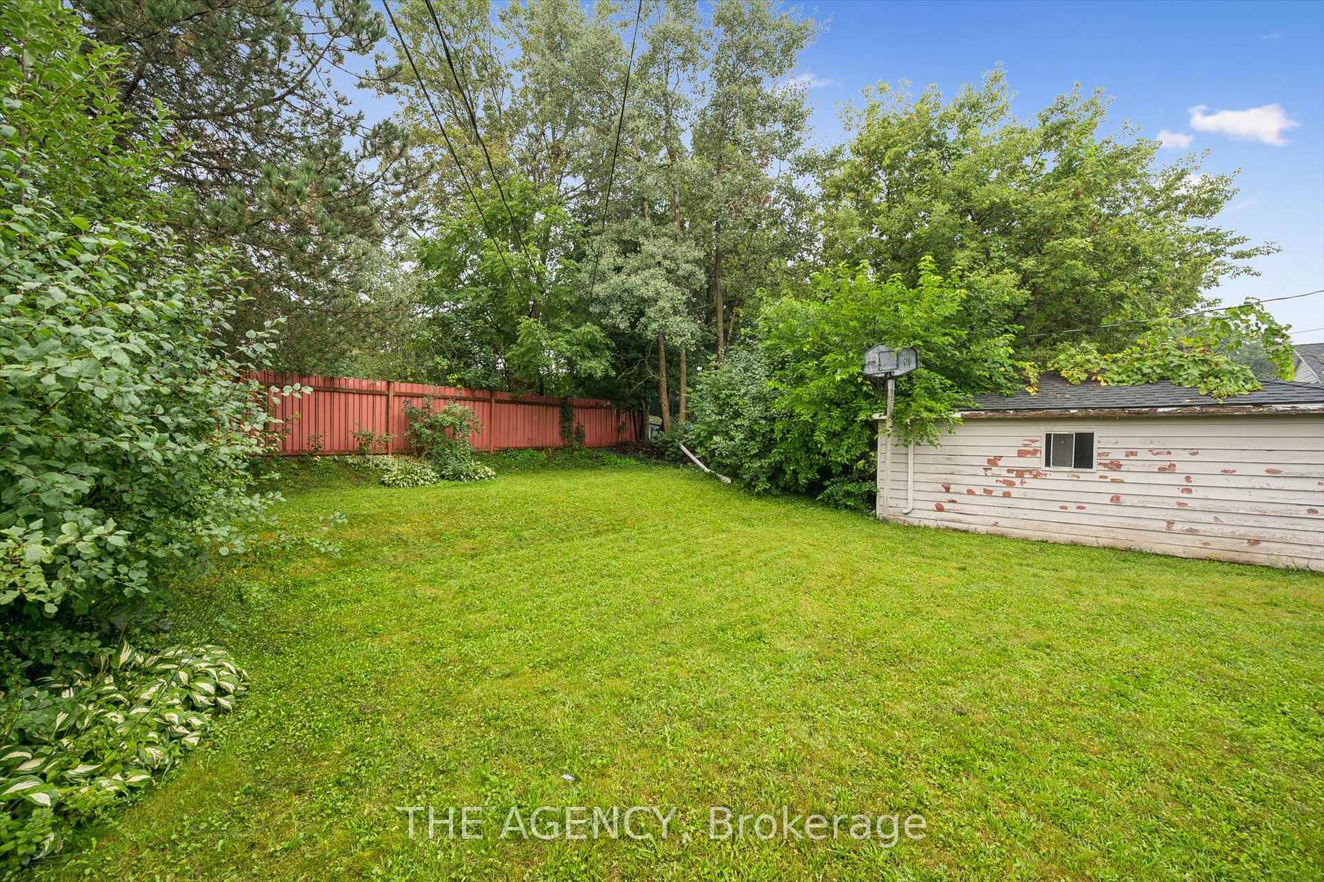 Photo 33 of 217 Mayfield Avenue, Waterloo, Lincoln Heights — HOMEH