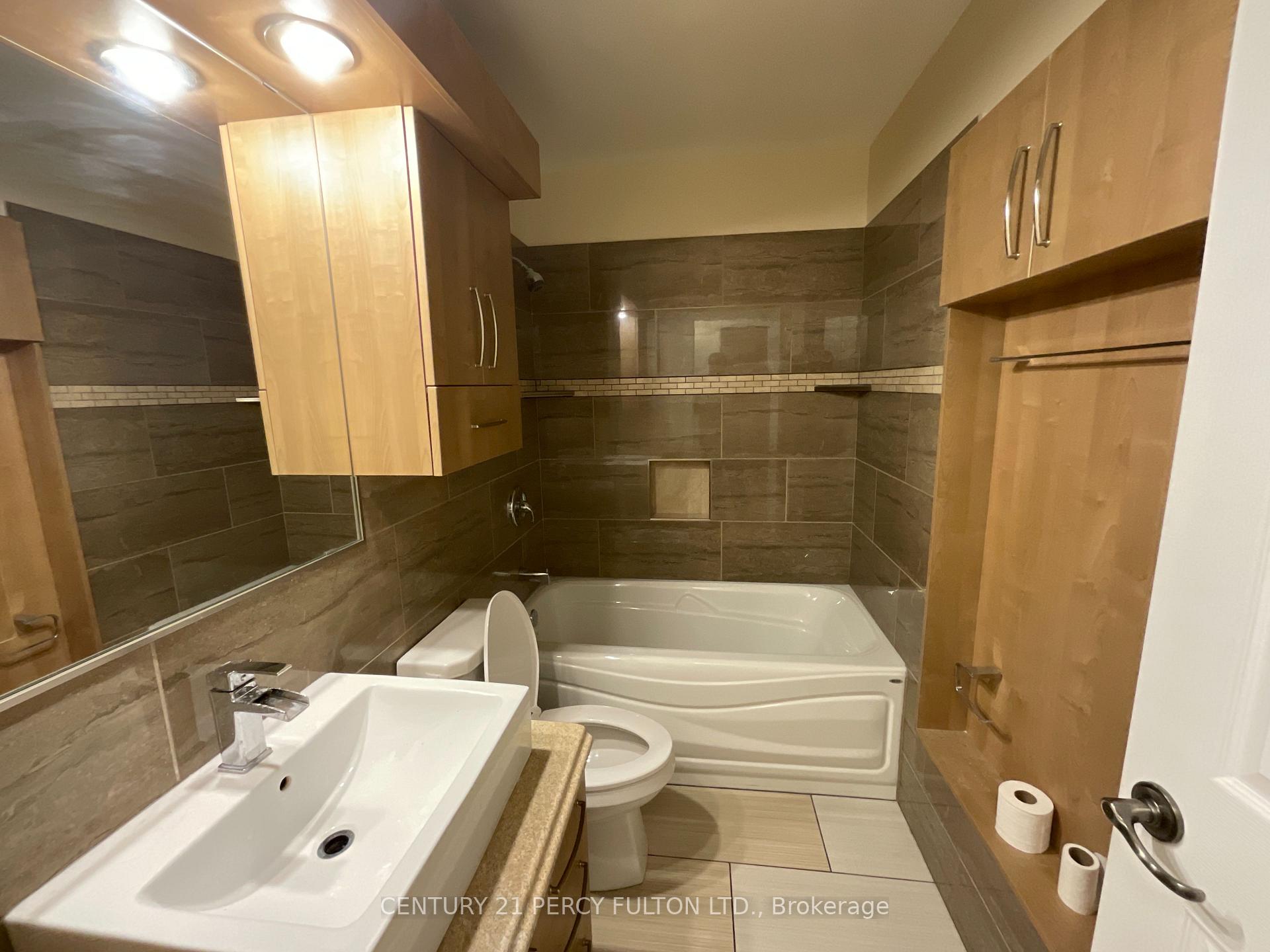 Photo 7 of 1060 Bourget Avenue, Ottawa, Carson Grove — HOMEH