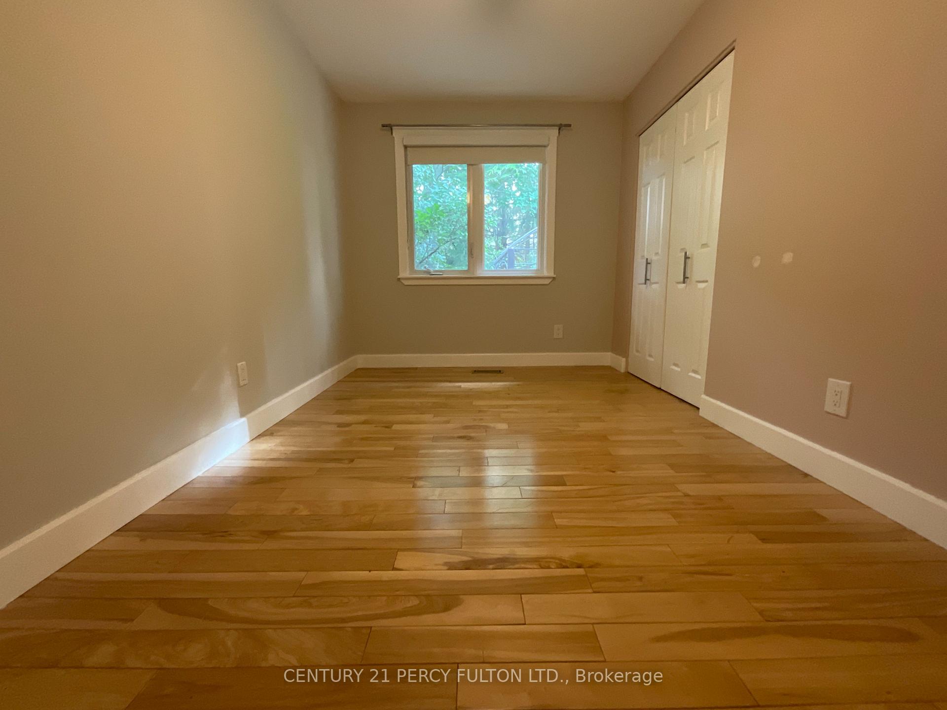Photo 8 of 1060 Bourget Avenue, Ottawa, Carson Grove — HOMEH