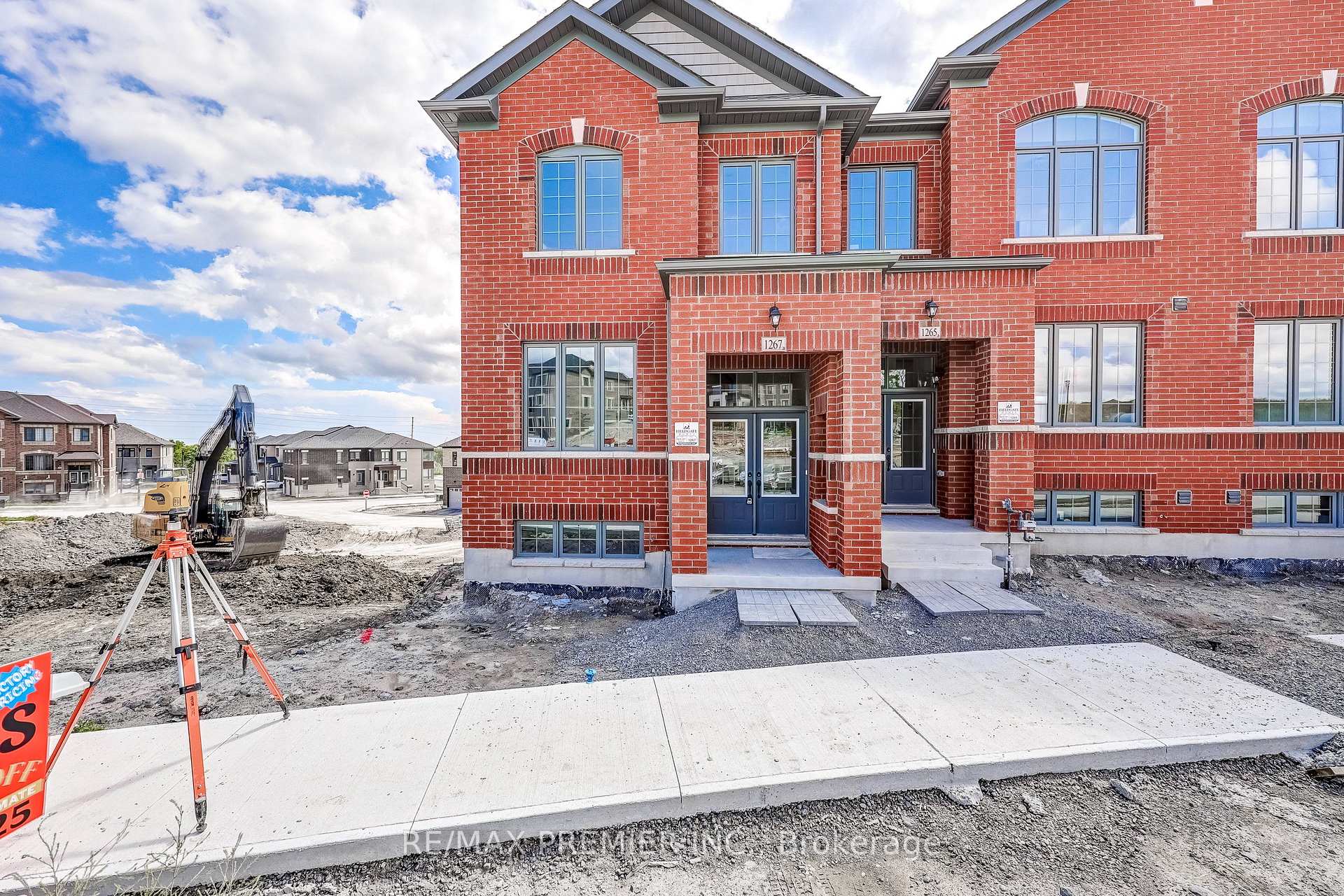 Photo 1 of 1267 Winding Woods Trail, Pickering, Rural Pickering — HOMEH