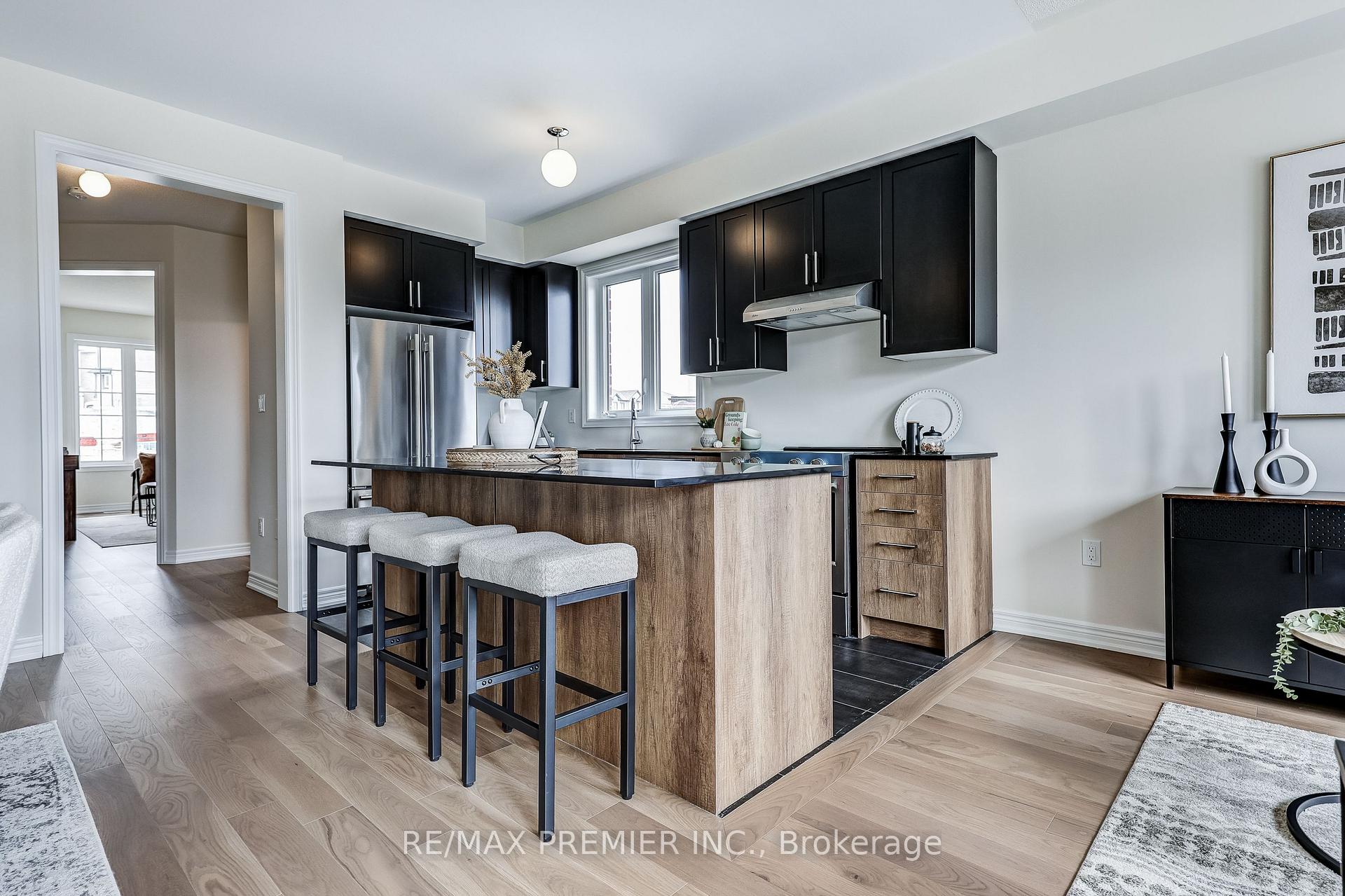 Photo 12 of 1267 Winding Woods Trail, Pickering, Rural Pickering — HOMEH