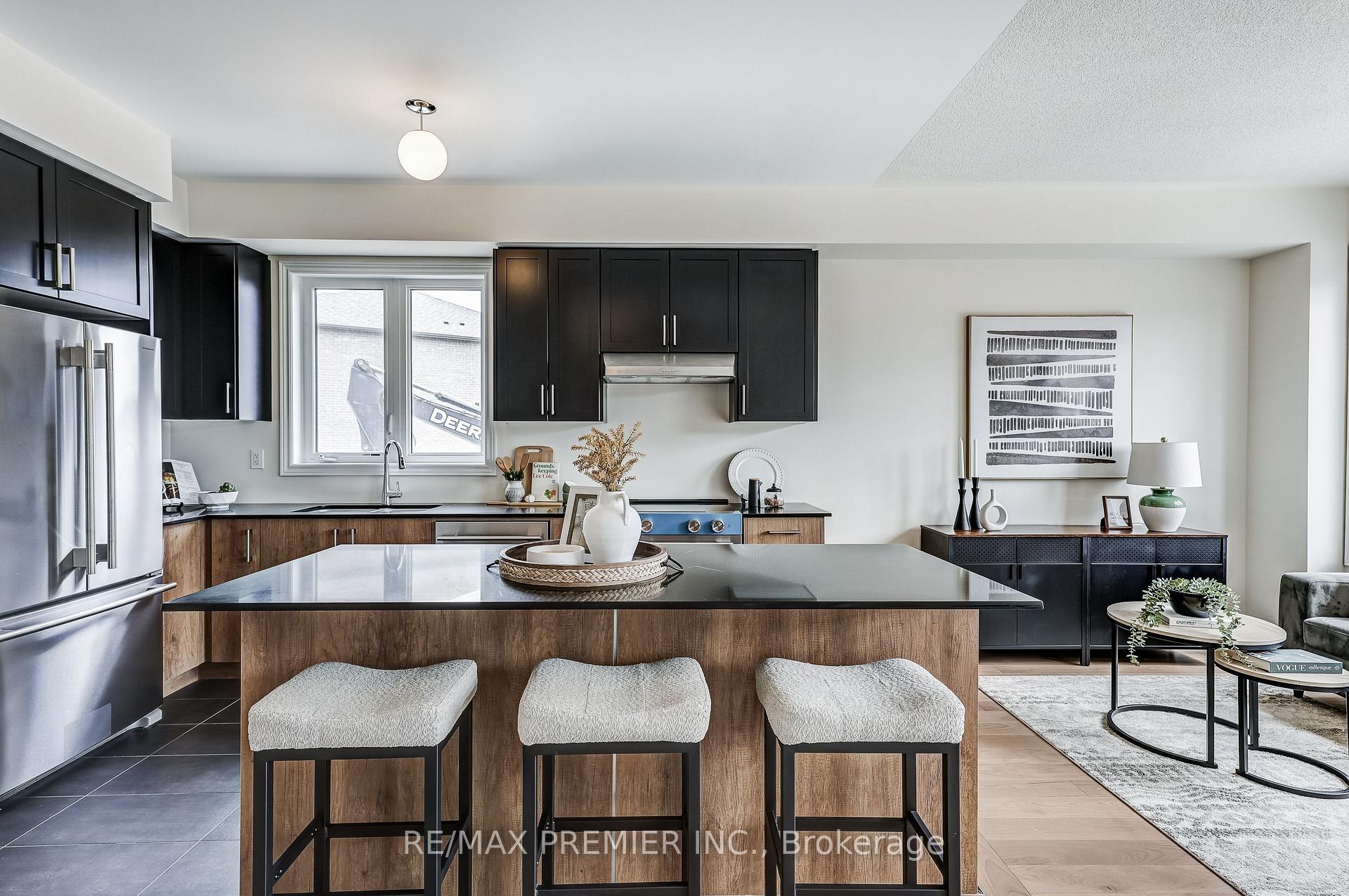 Photo 13 of 1267 Winding Woods Trail, Pickering, Rural Pickering — HOMEH