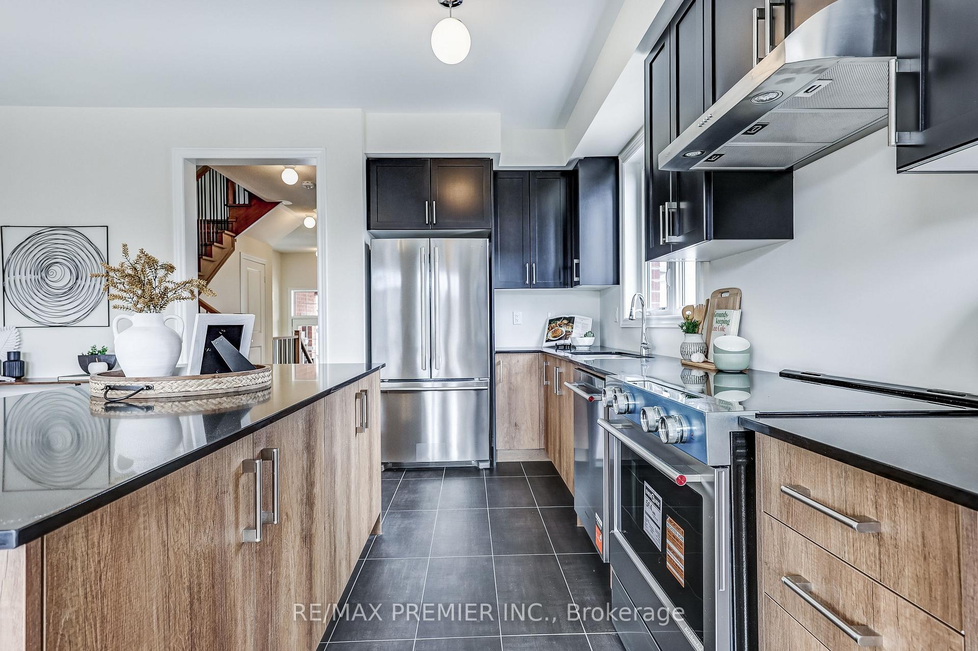Photo 14 of 1267 Winding Woods Trail, Pickering, Rural Pickering — HOMEH